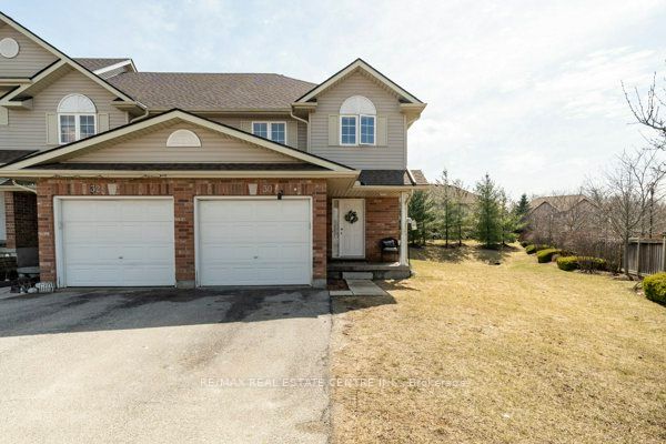 30 Fallowfield Drive Property Photo 3