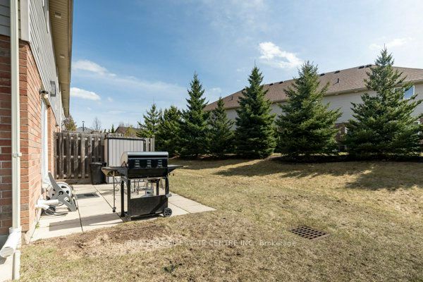 30 Fallowfield Drive Property Photo 29