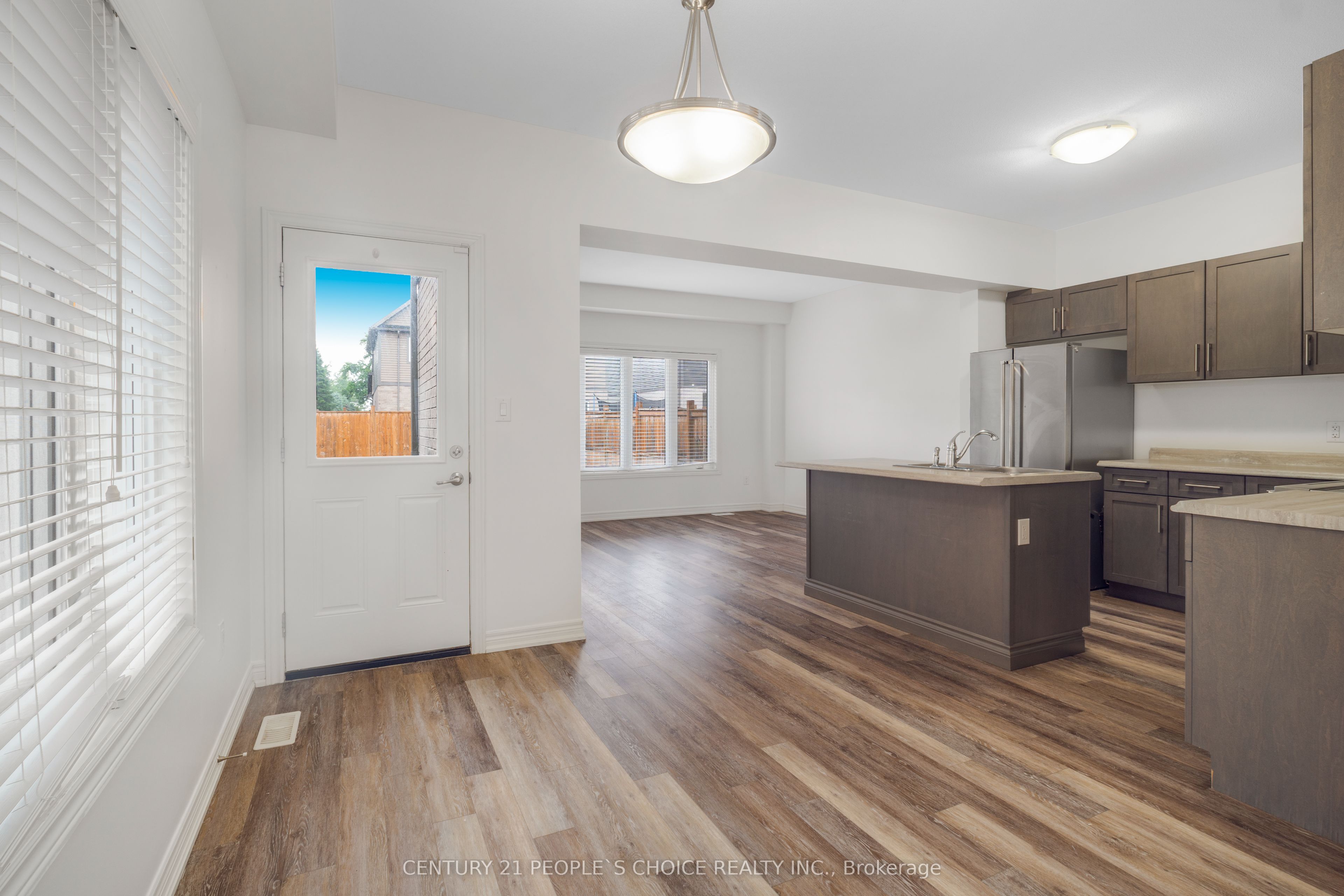 9589 Tallgrass Avenue Property Photo 25