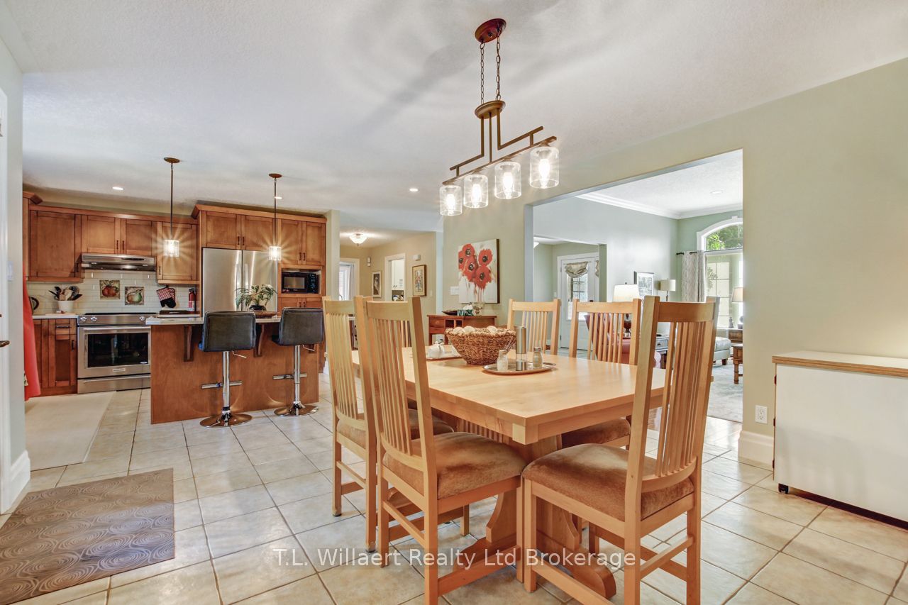 7 Lyndale Road Property Photo 9