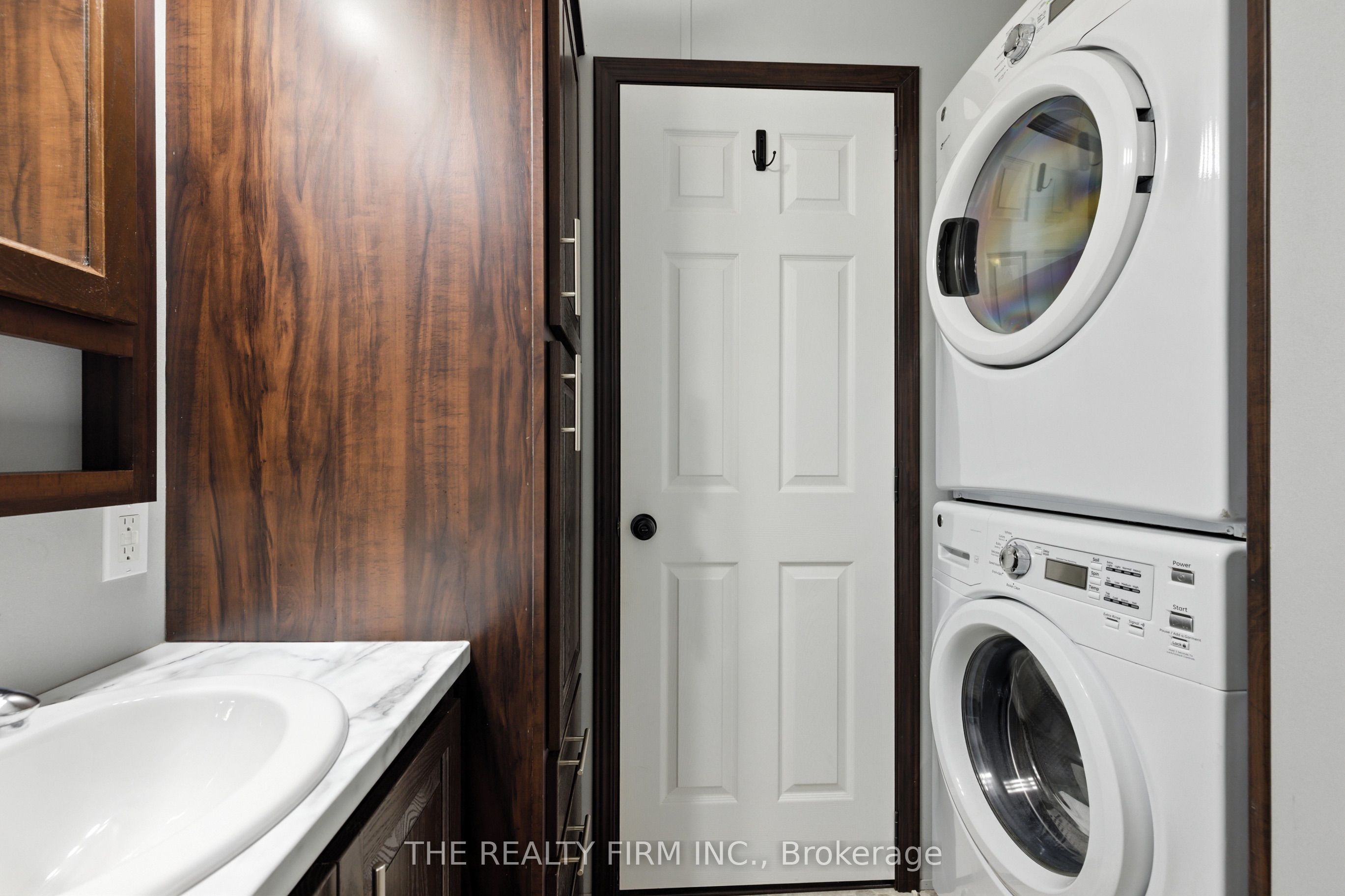 22790 Amiens Road 1 Property Photo 13