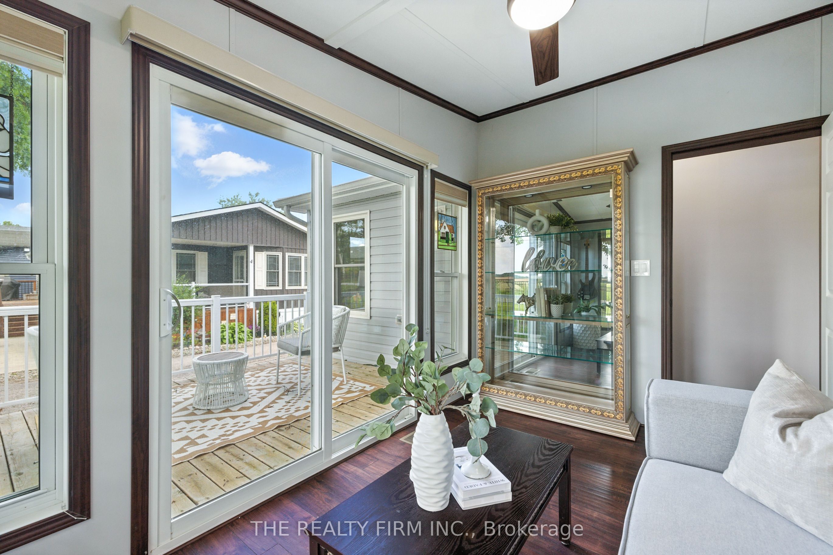 22790 Amiens Road 1 Property Photo 15