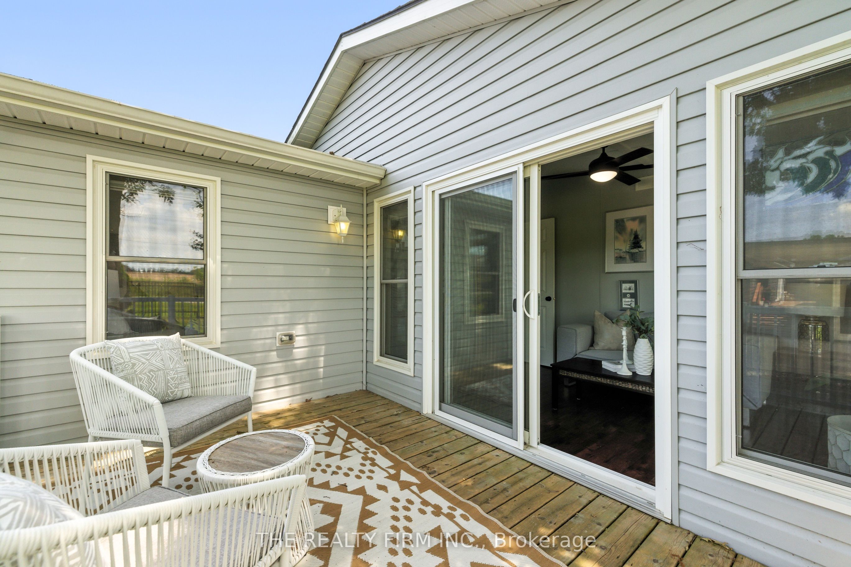 22790 Amiens Road 1 Property Photo 16