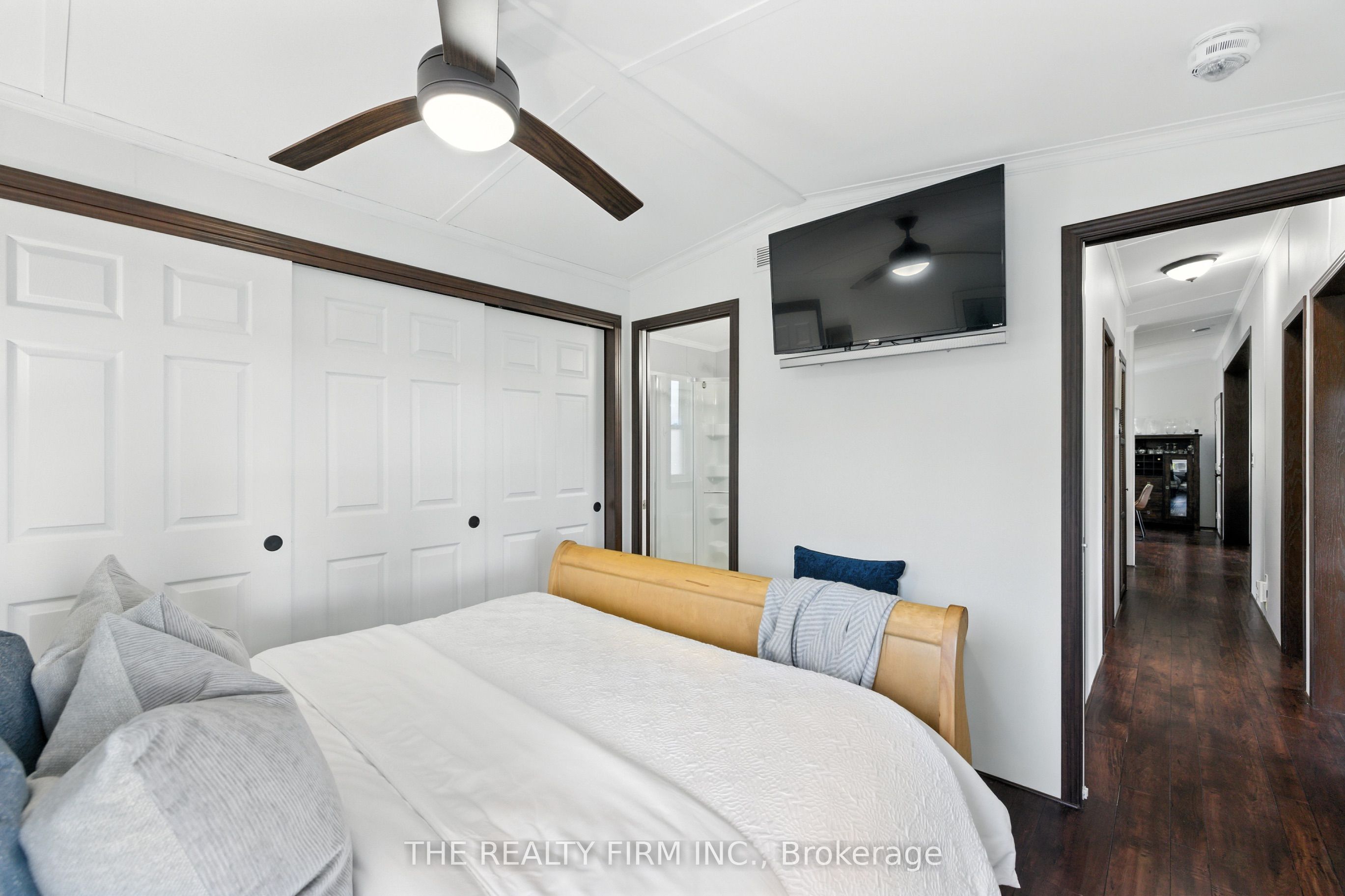 22790 Amiens Road 1 Property Photo 20