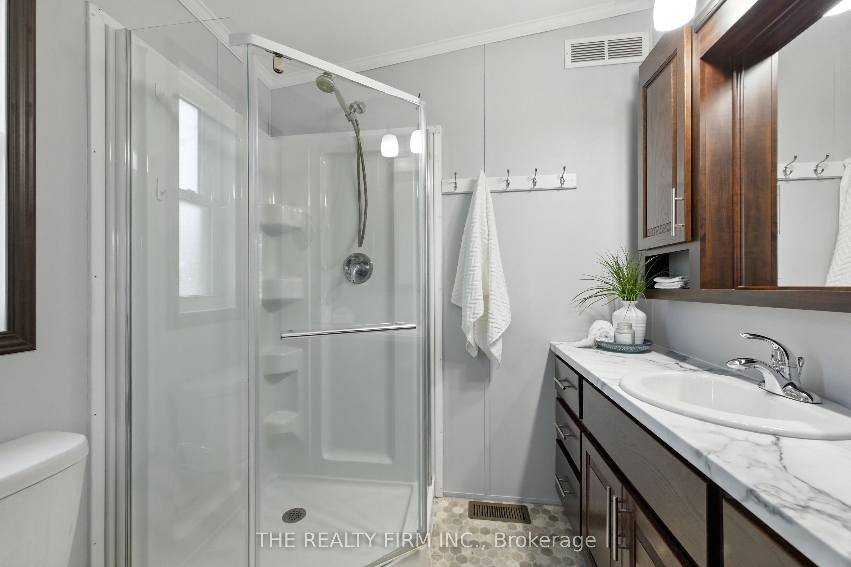 22790 Amiens Road 1 Property Photo 22