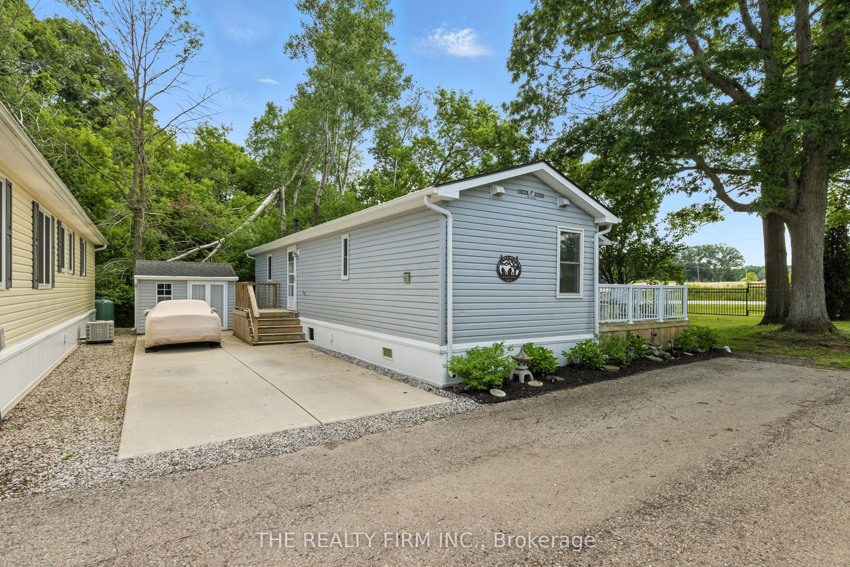 22790 Amiens Road 1 Property Photo 24