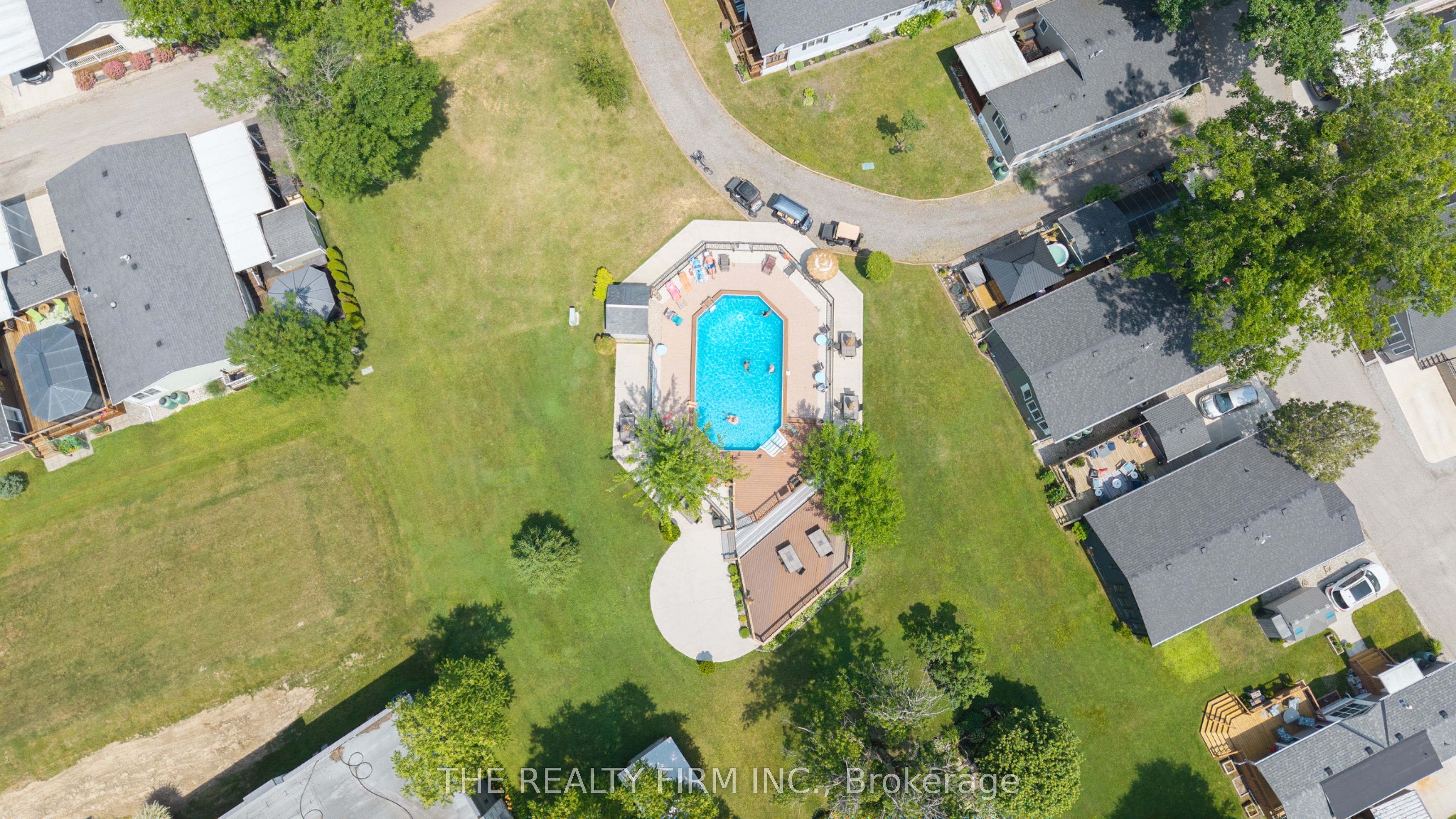 22790 Amiens Road 1 Property Photo 39