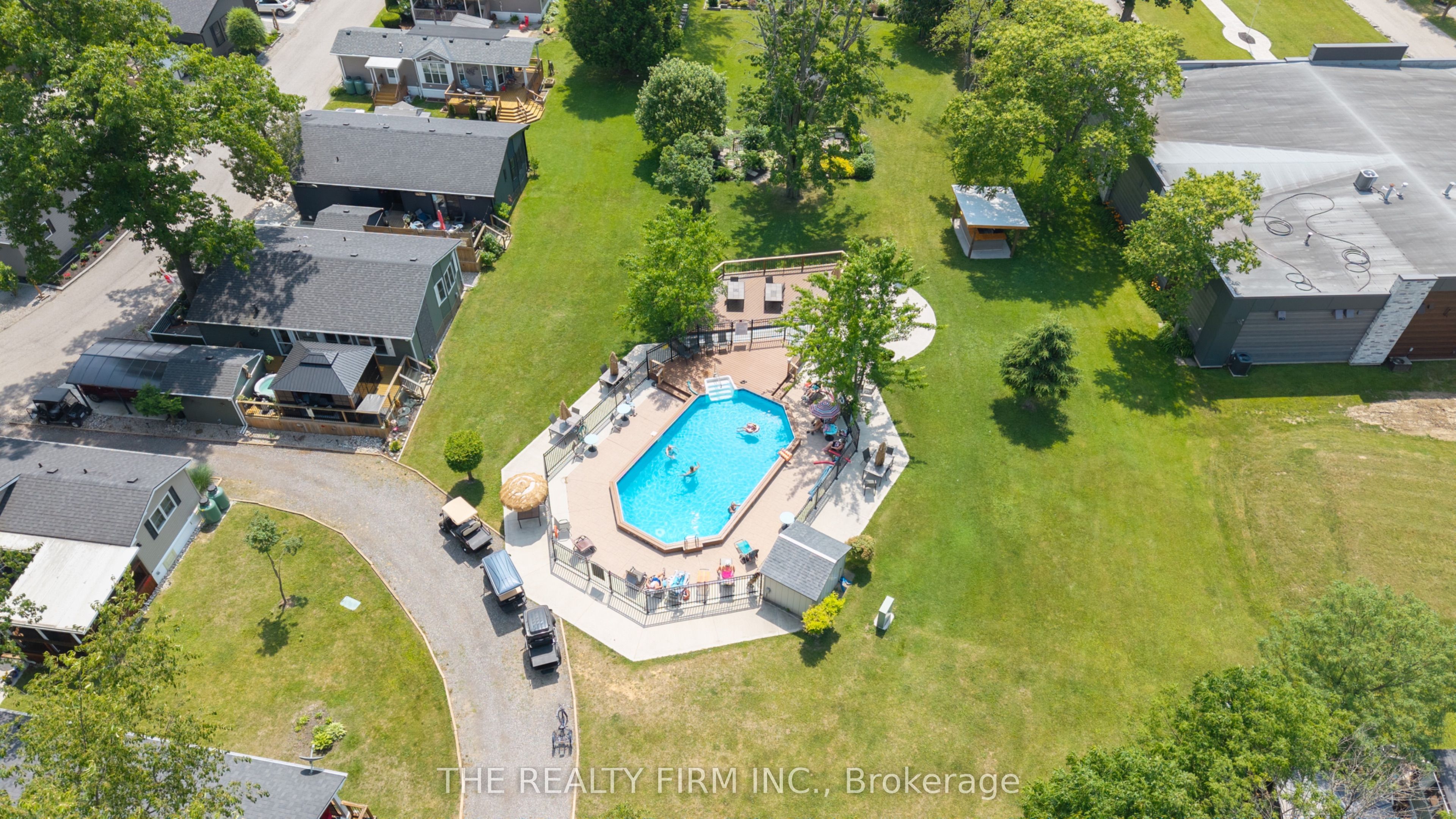 22790 Amiens Road 1 Property Photo 40