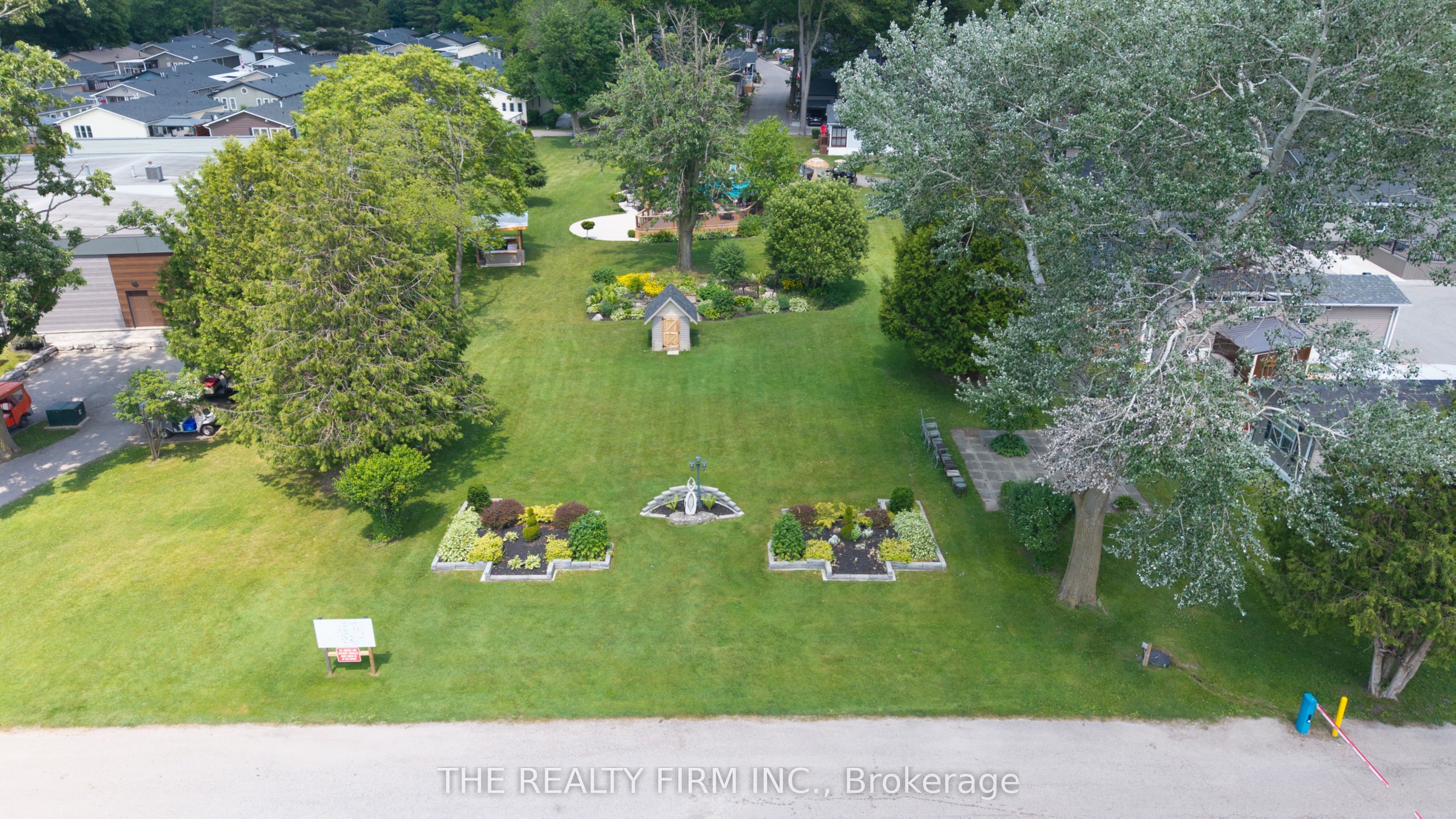 22790 Amiens Road 1 Property Photo 41