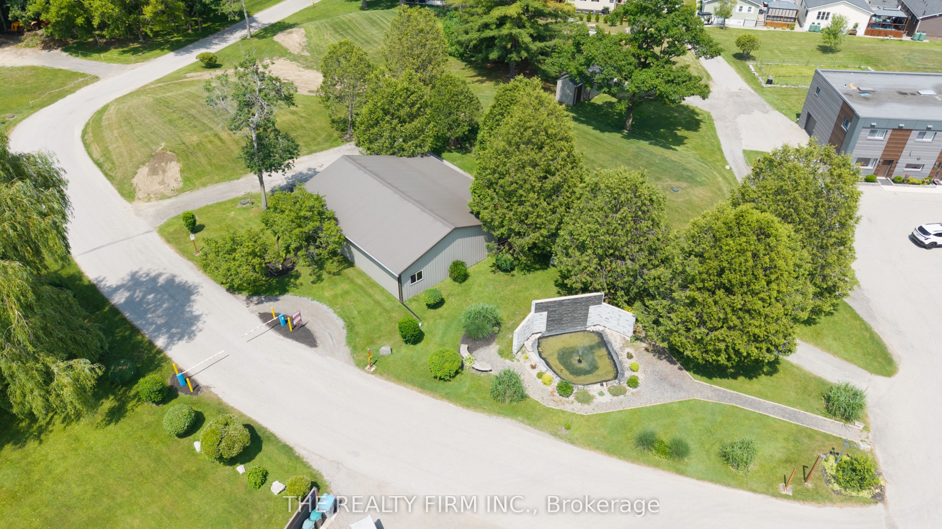 22790 Amiens Road 1 Property Photo 43