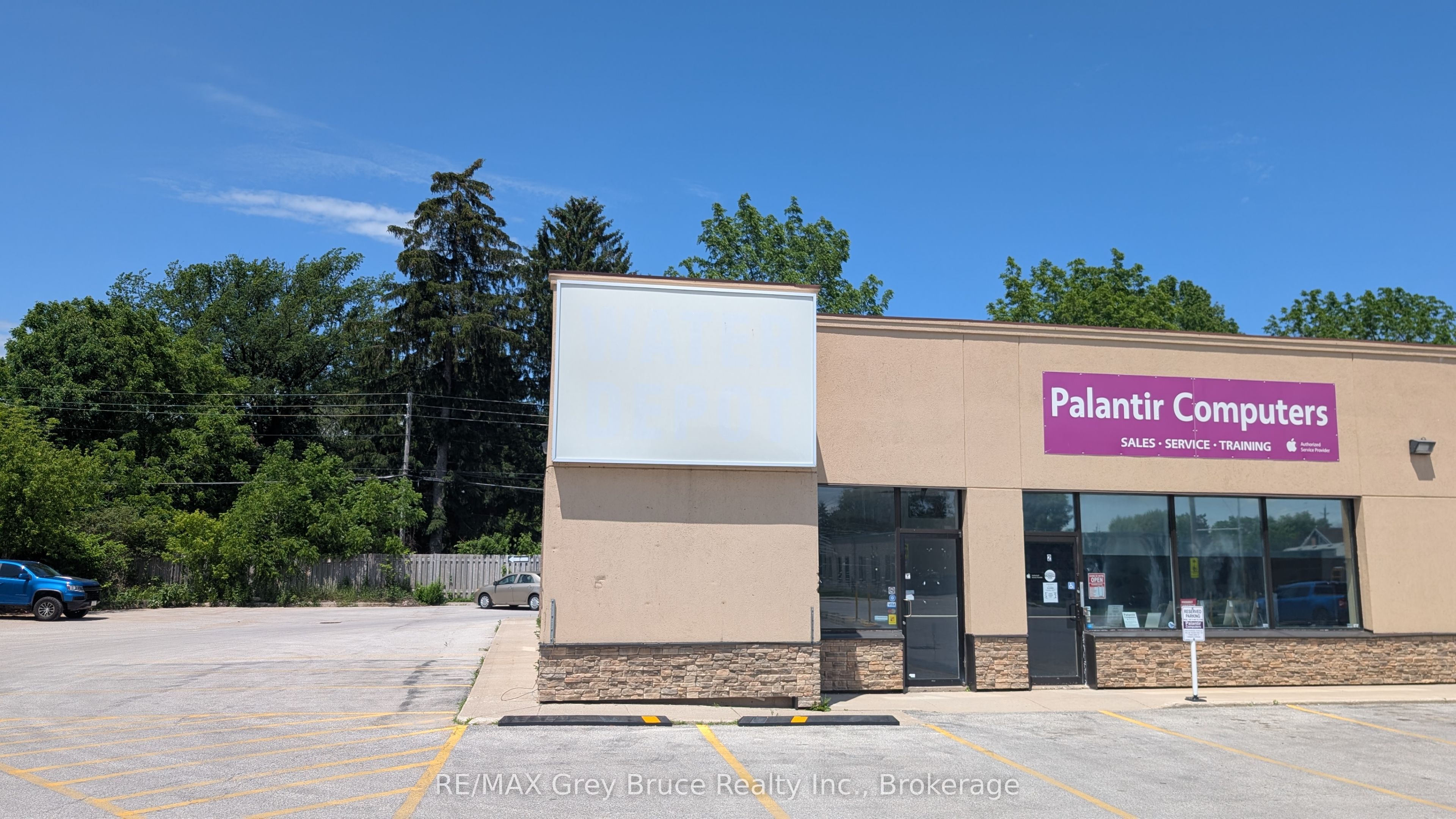 #1 - 640 10th Street Property Photo 1