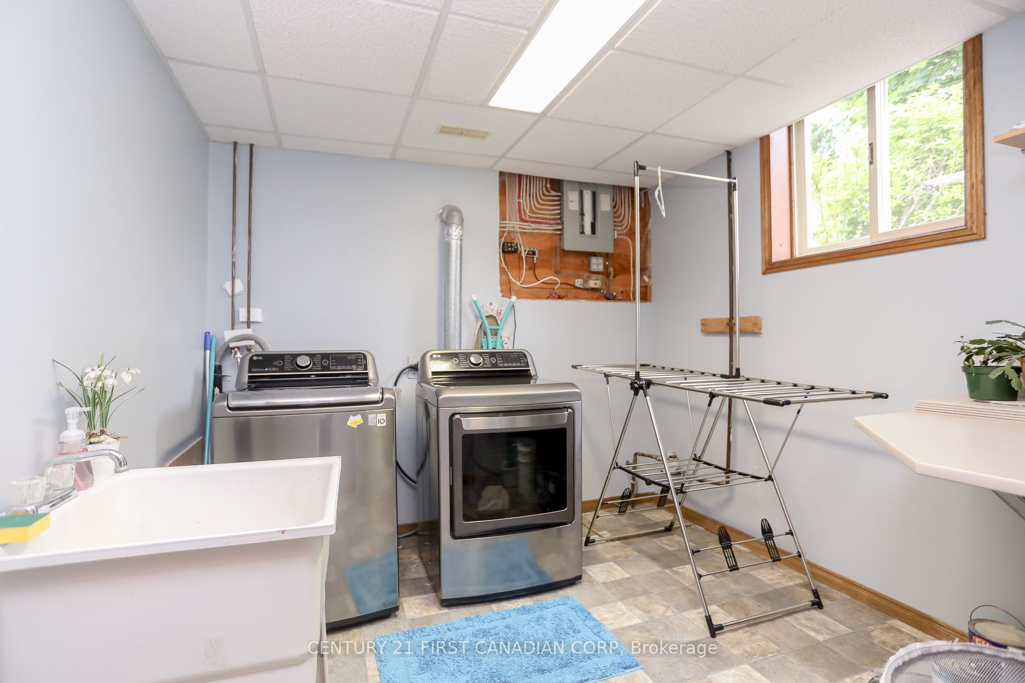 168 Forest Avenue Property Photo 27