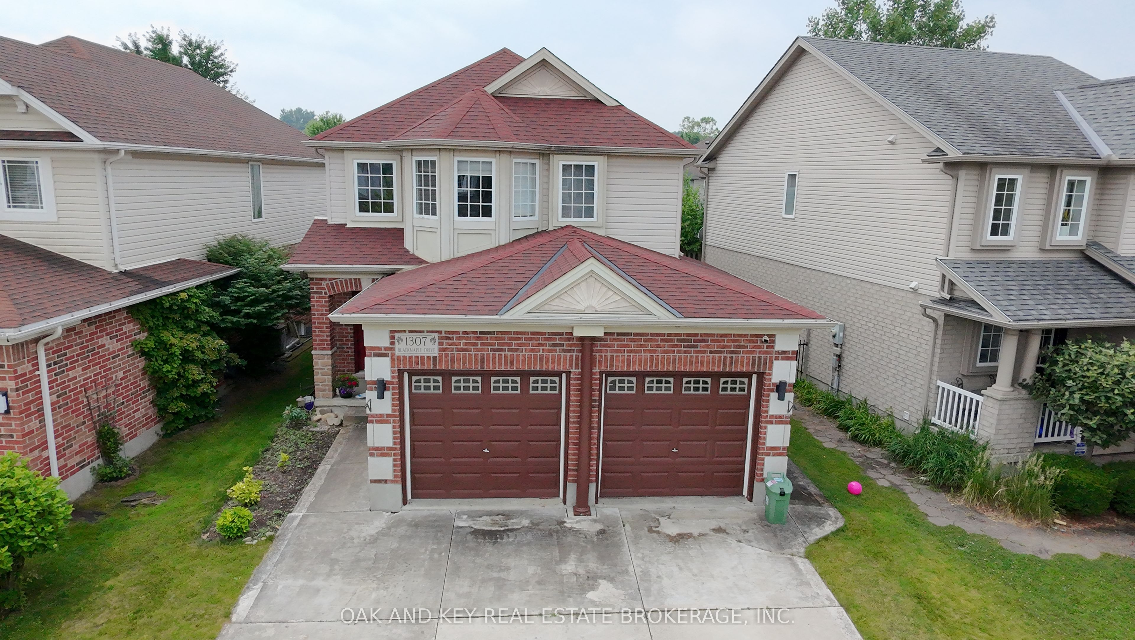1307 Blackmaple Drive Property Photo 1