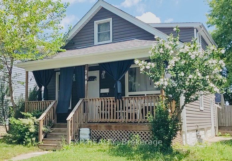768 Mckay Avenue Property Photo 1