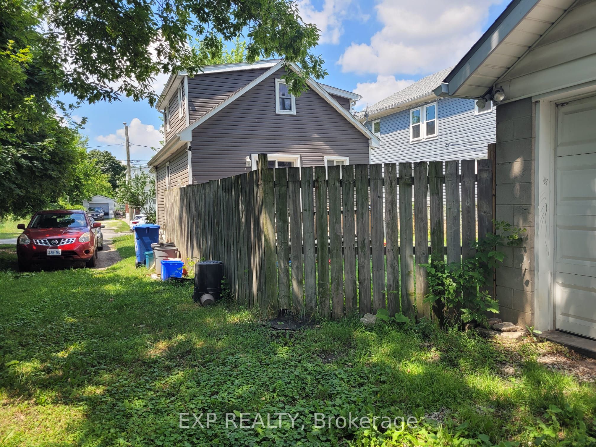 768 Mckay Avenue Property Photo 7