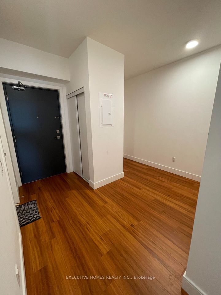 1 Wellington Street 611 Property Photo 7