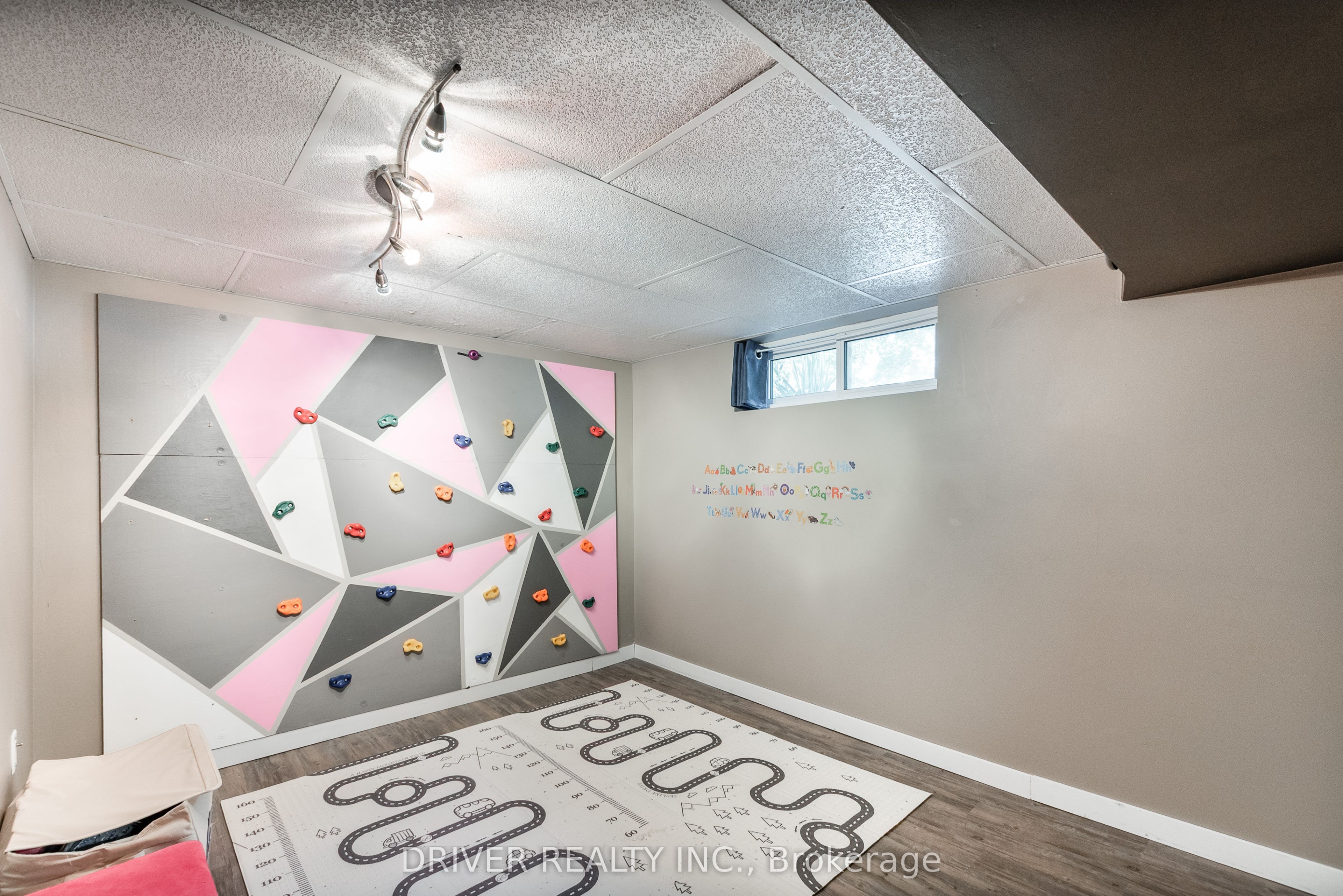 64 Caverly Road Property Photo 21