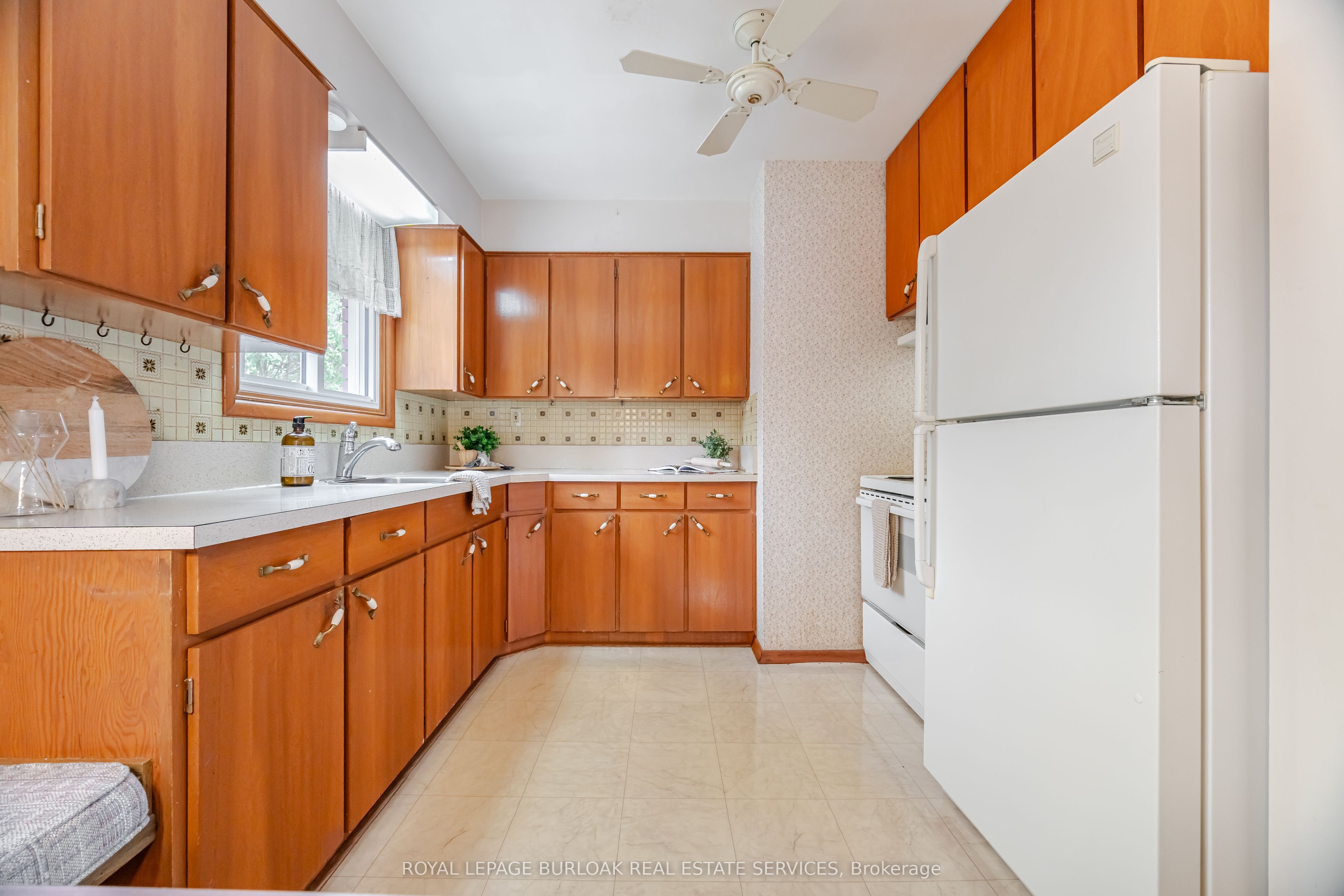 121 Manning Avenue Property Photo 19