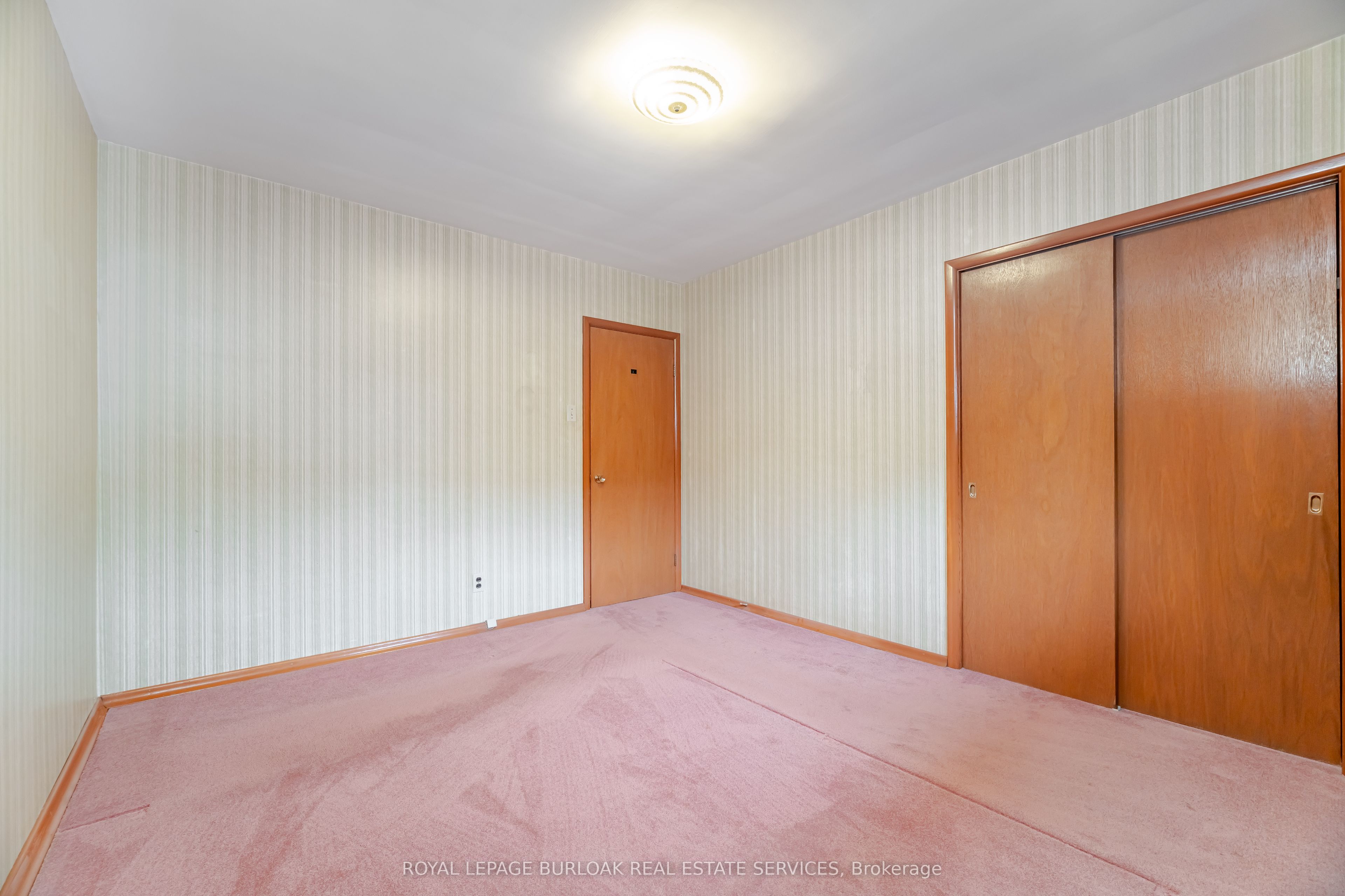121 Manning Avenue Property Photo 31
