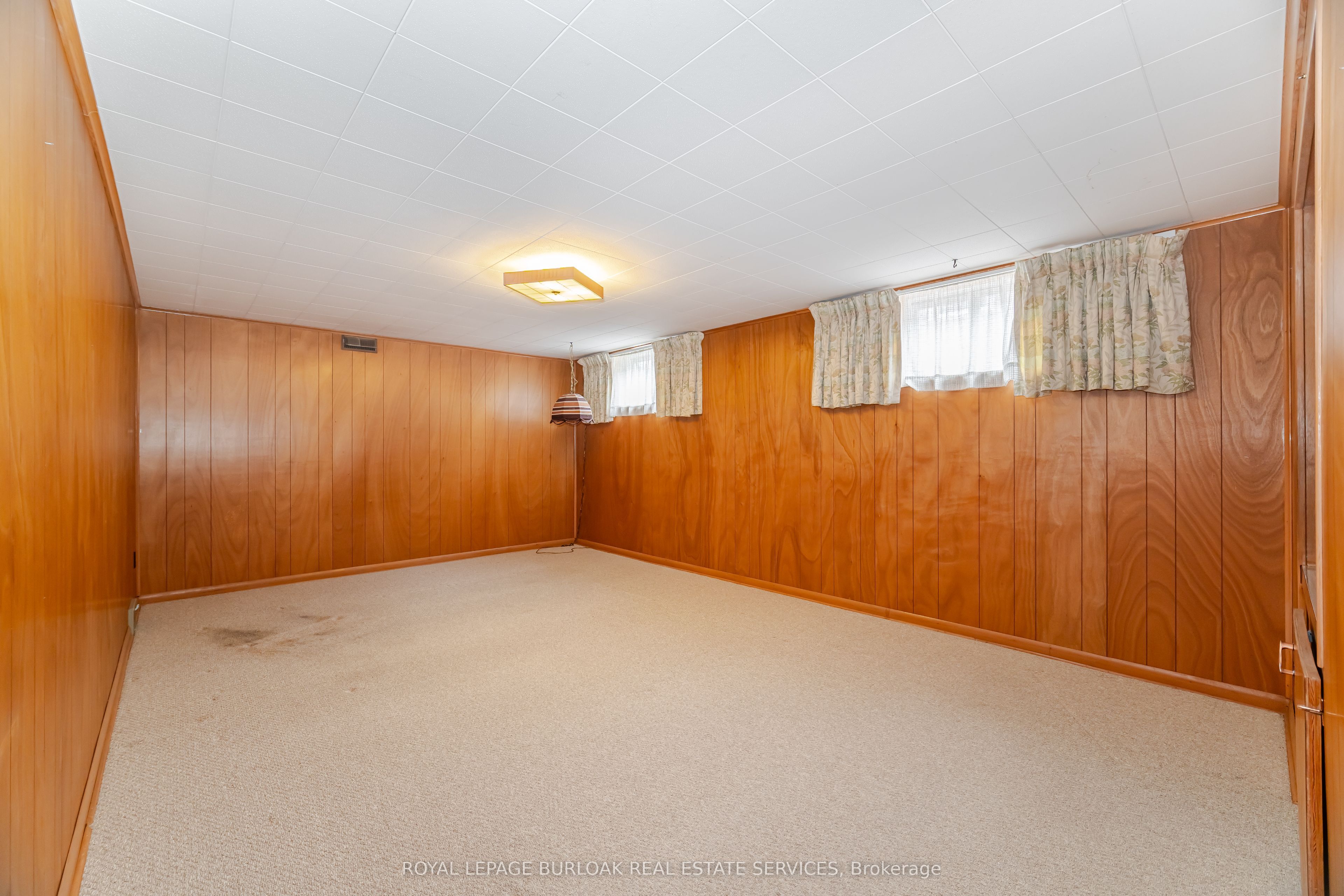 121 Manning Avenue Property Photo 38
