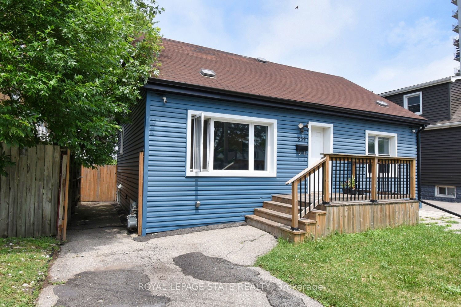 339 Melvin Avenue Property Photo 2