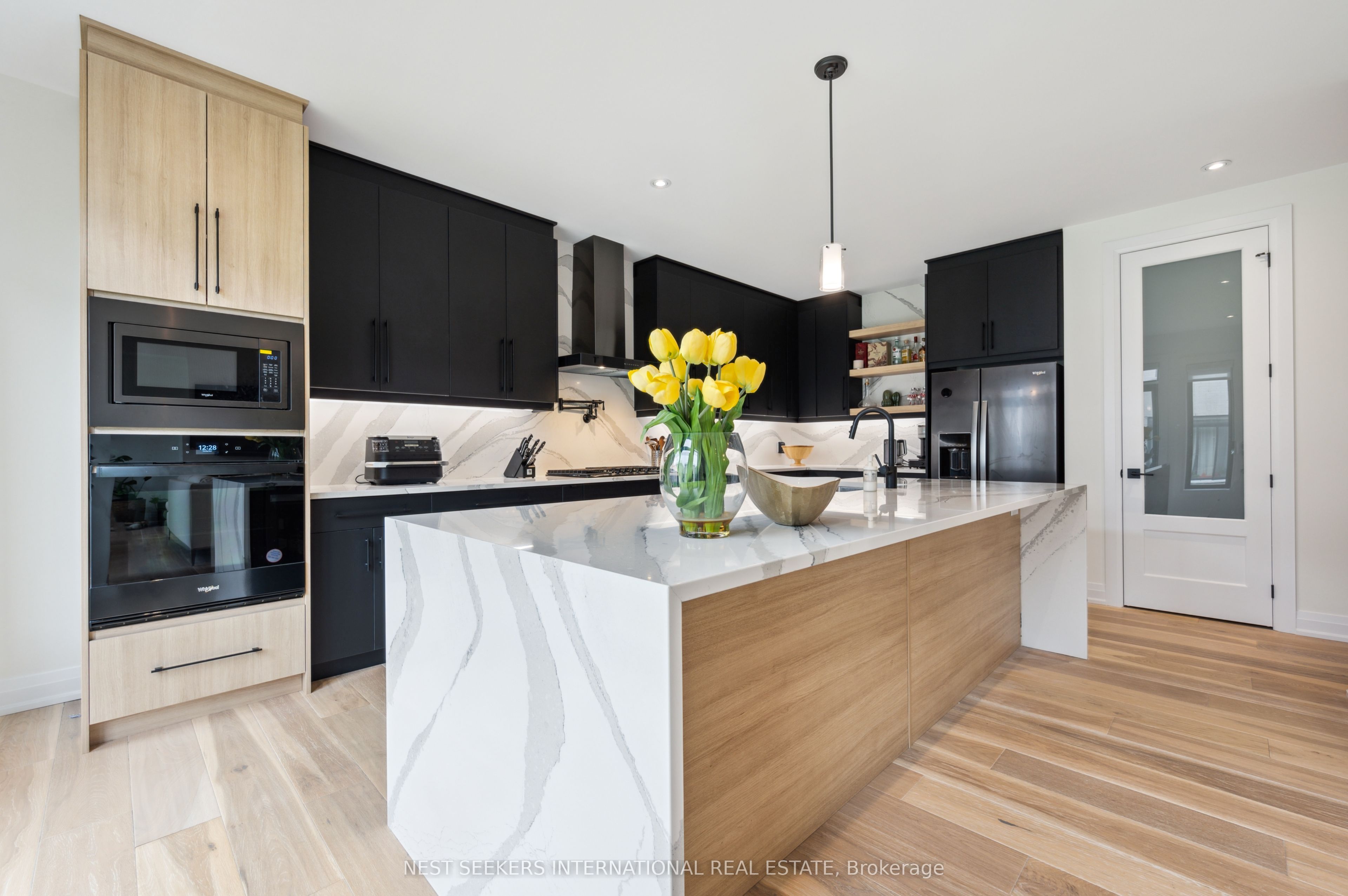 166 Shaded Creek Drive Property Photo 1