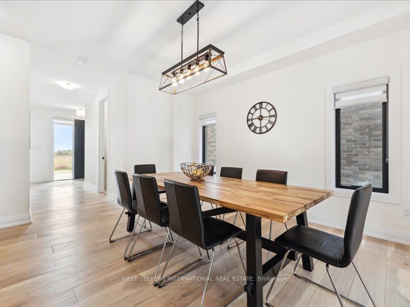 166 Shaded Creek Drive Property Photo 6