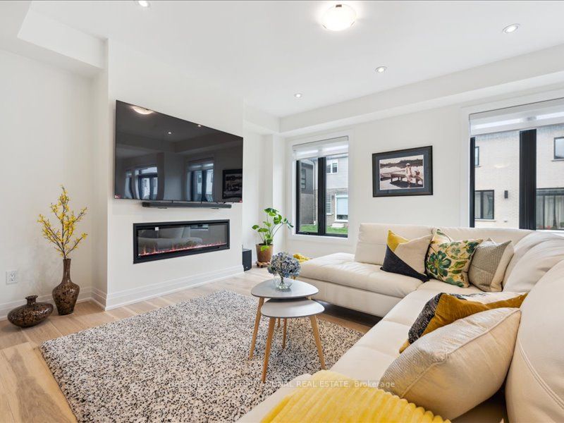 166 Shaded Creek Drive Property Photo 7