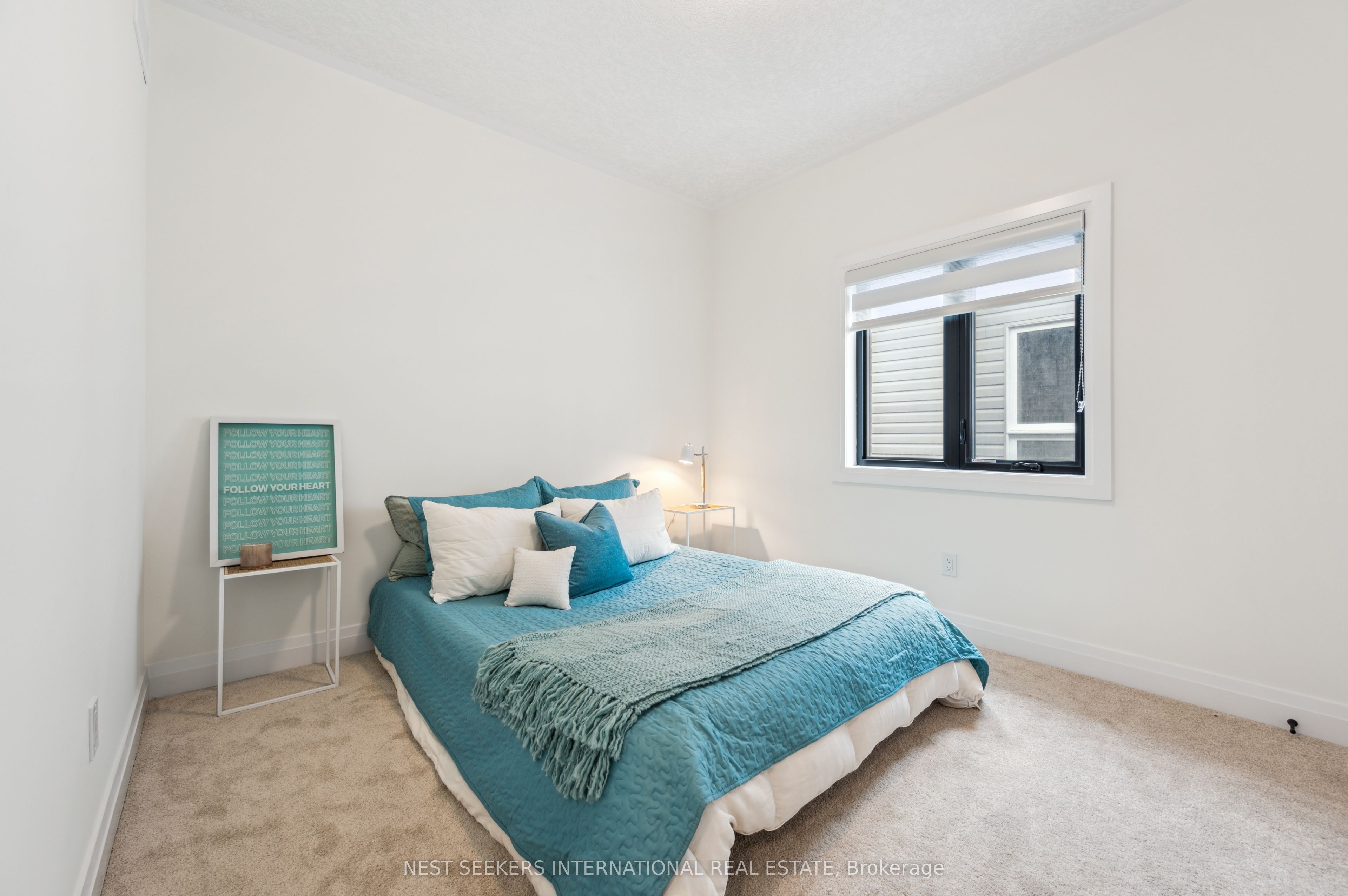 166 Shaded Creek Drive Property Photo 15