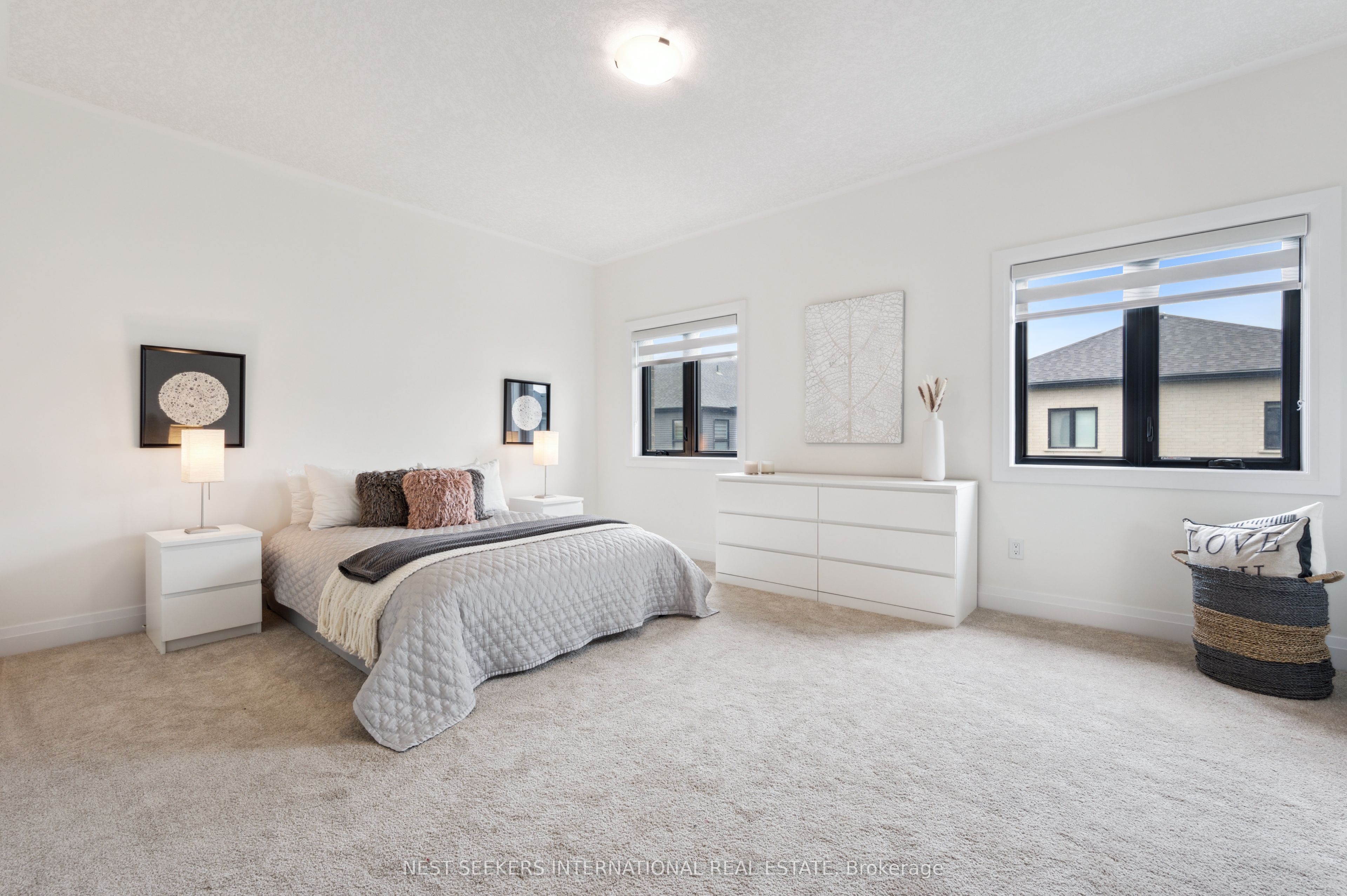 166 Shaded Creek Drive Property Photo 20