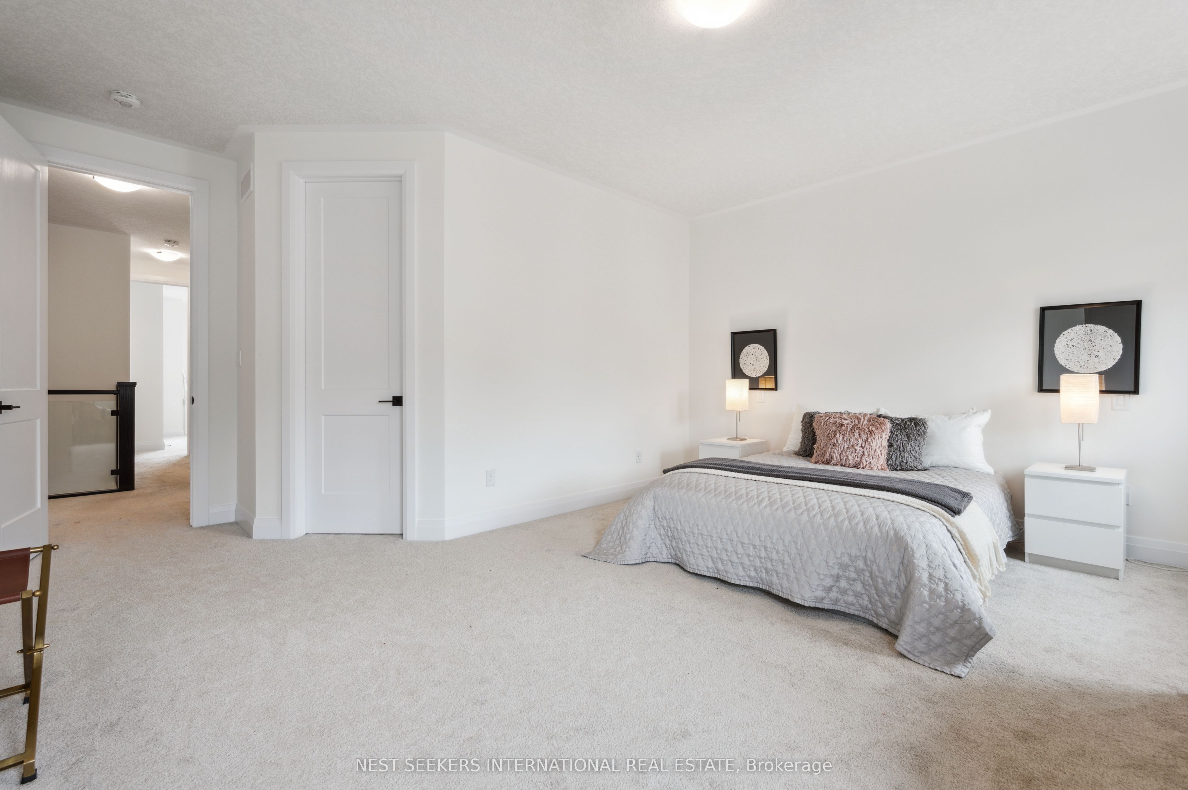 166 Shaded Creek Drive Property Photo 22