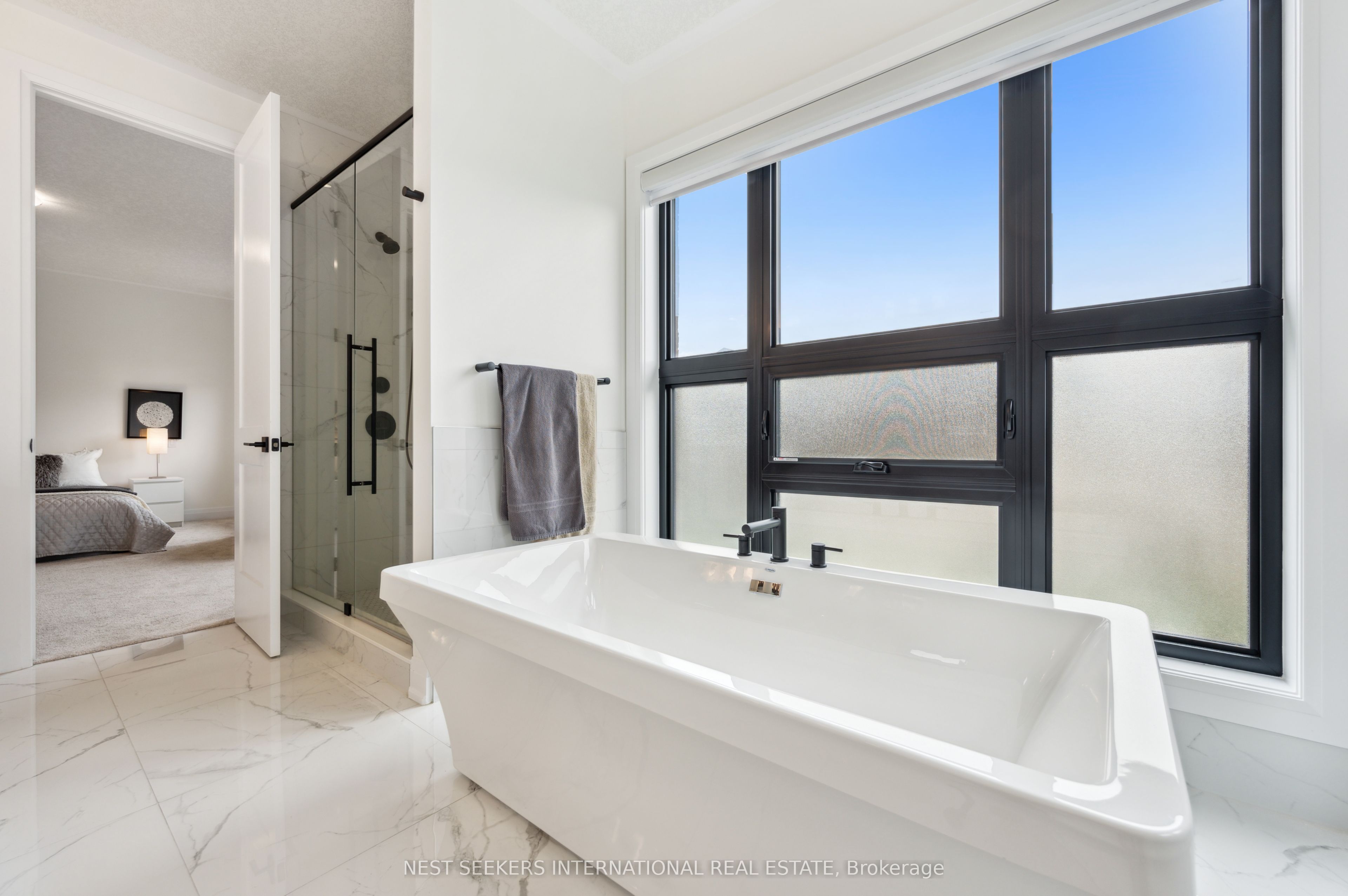 166 Shaded Creek Drive Property Photo 23