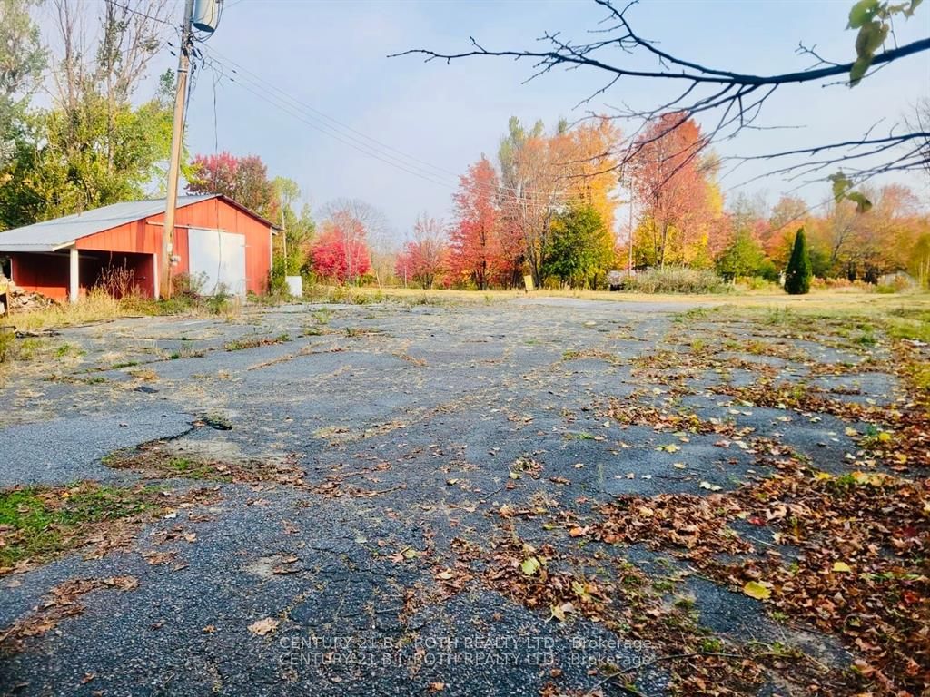 270 Pierre Road Property Photo 7