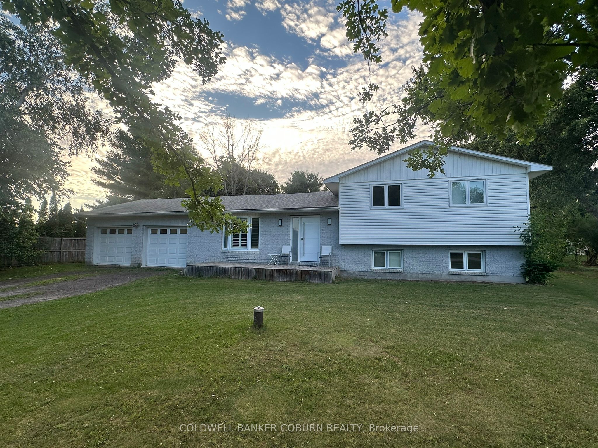 710 Hyndman Road Property Photo 1