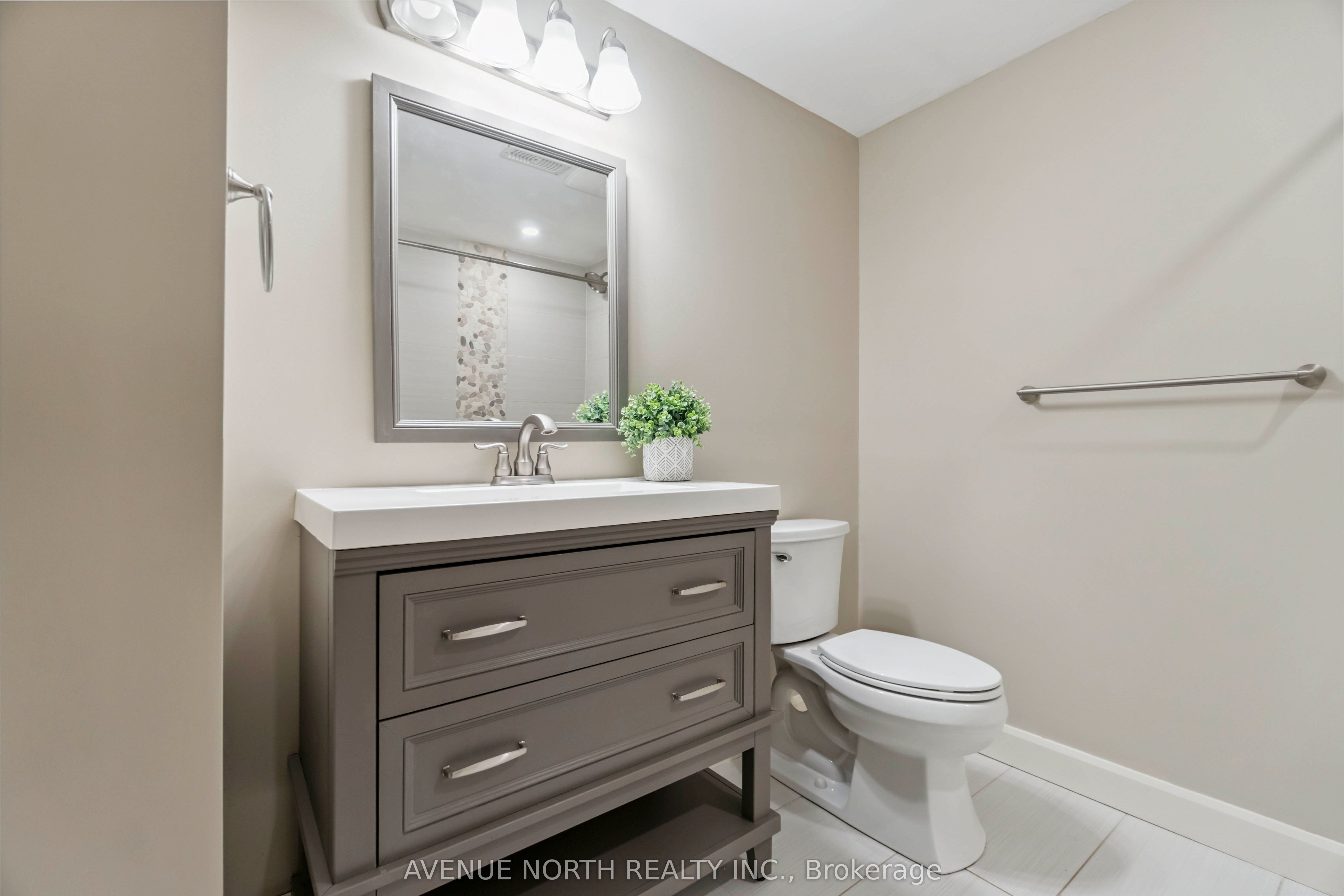 718 Bunchberry Way Property Photo 42