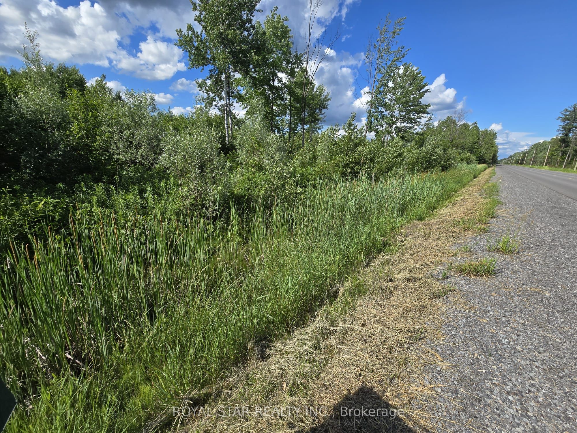 5305 Piperville Road Property Photo 1