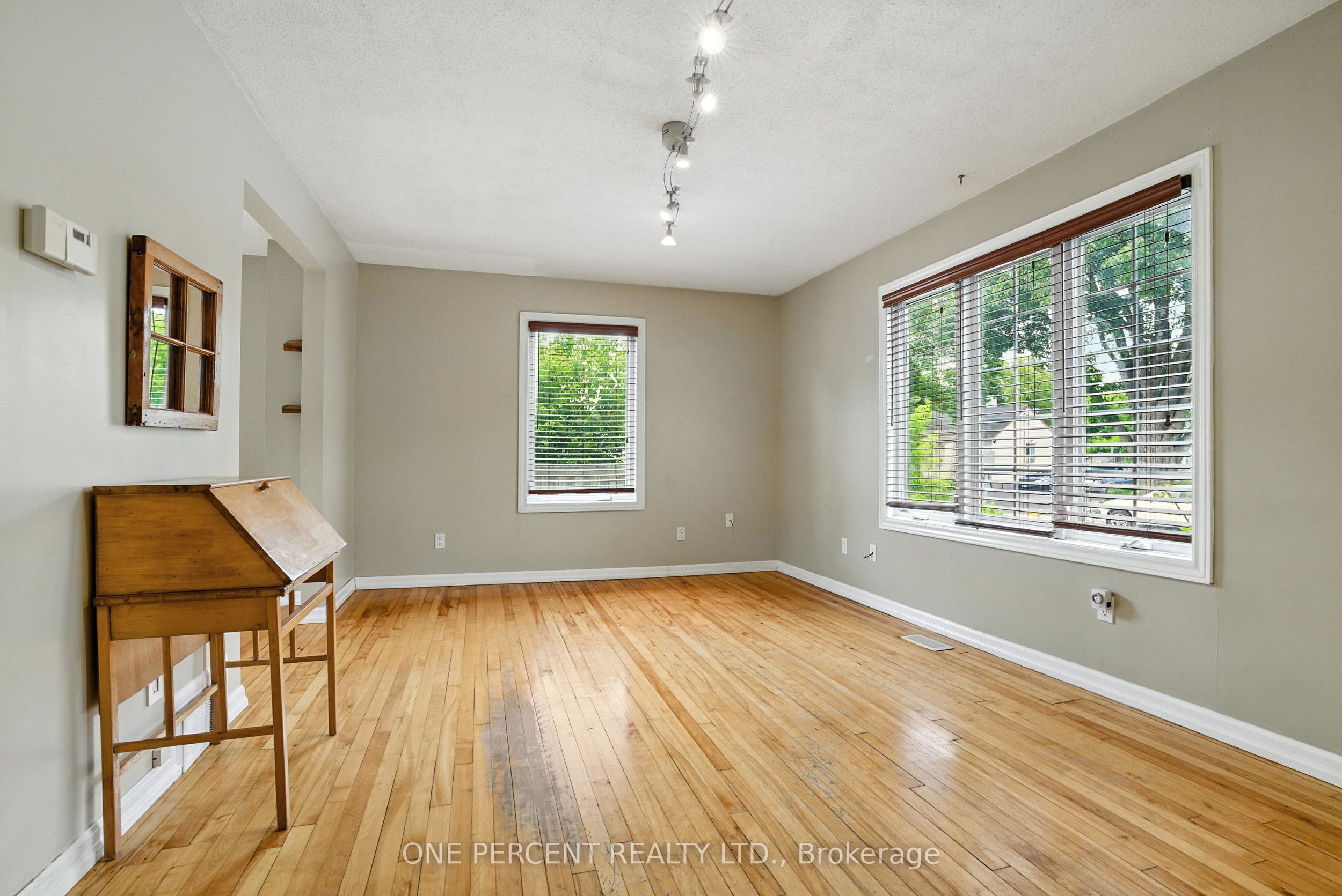284 Anna Avenue Property Photo 5