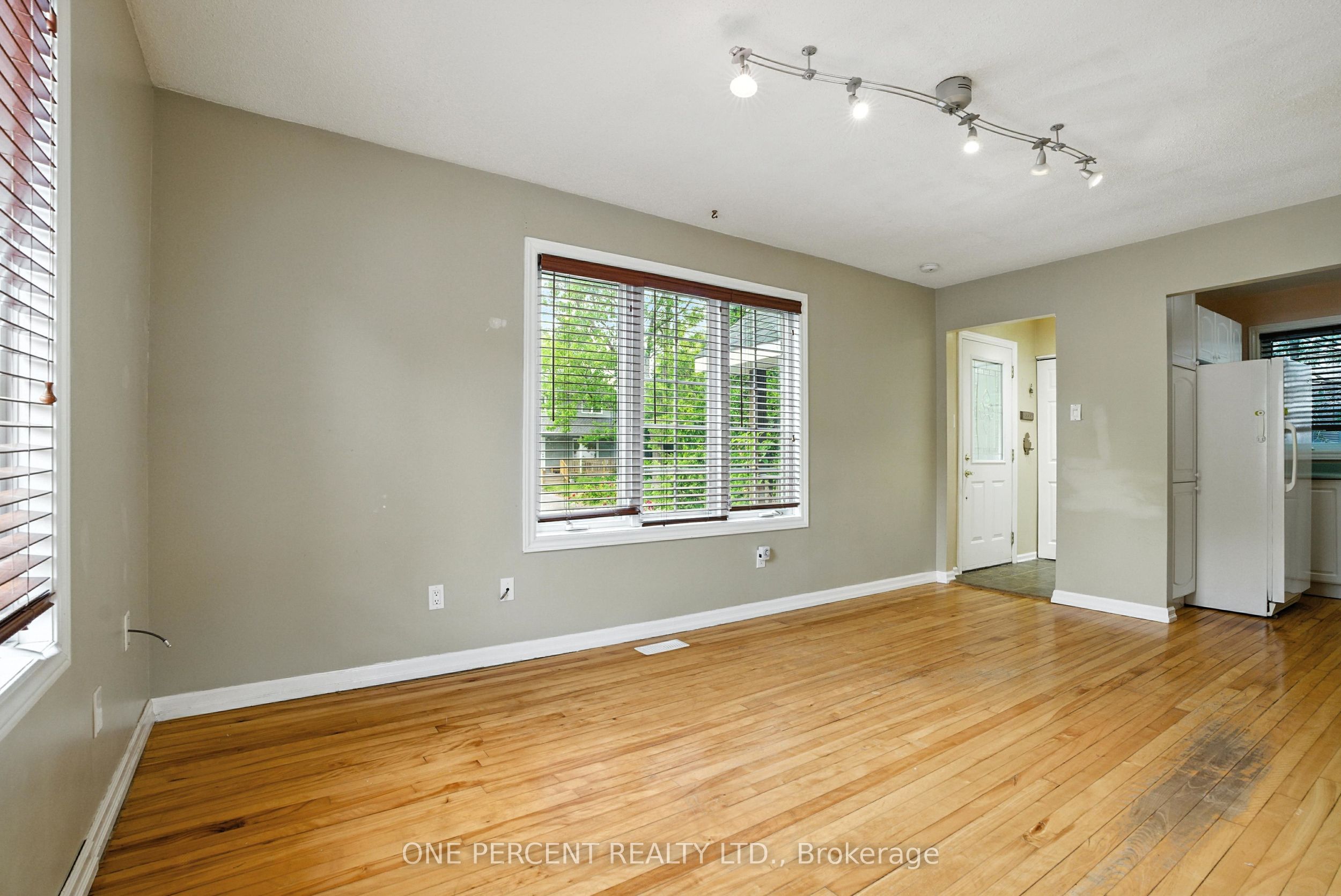 284 Anna Avenue Property Photo 6