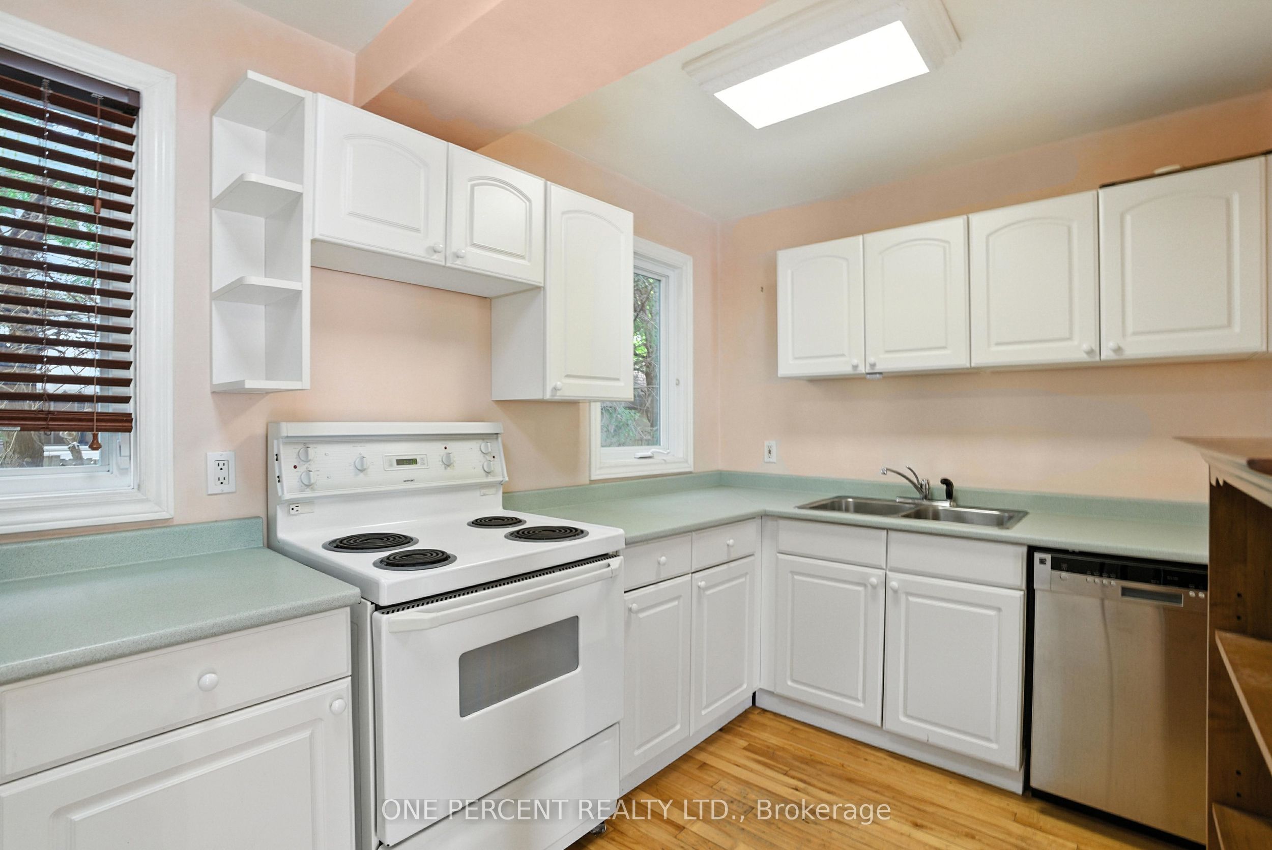 284 Anna Avenue Property Photo 10