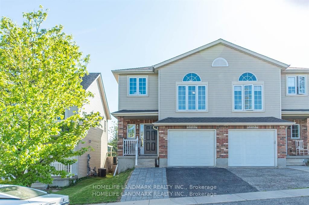 655A Royal Fern Street Property Photo 1