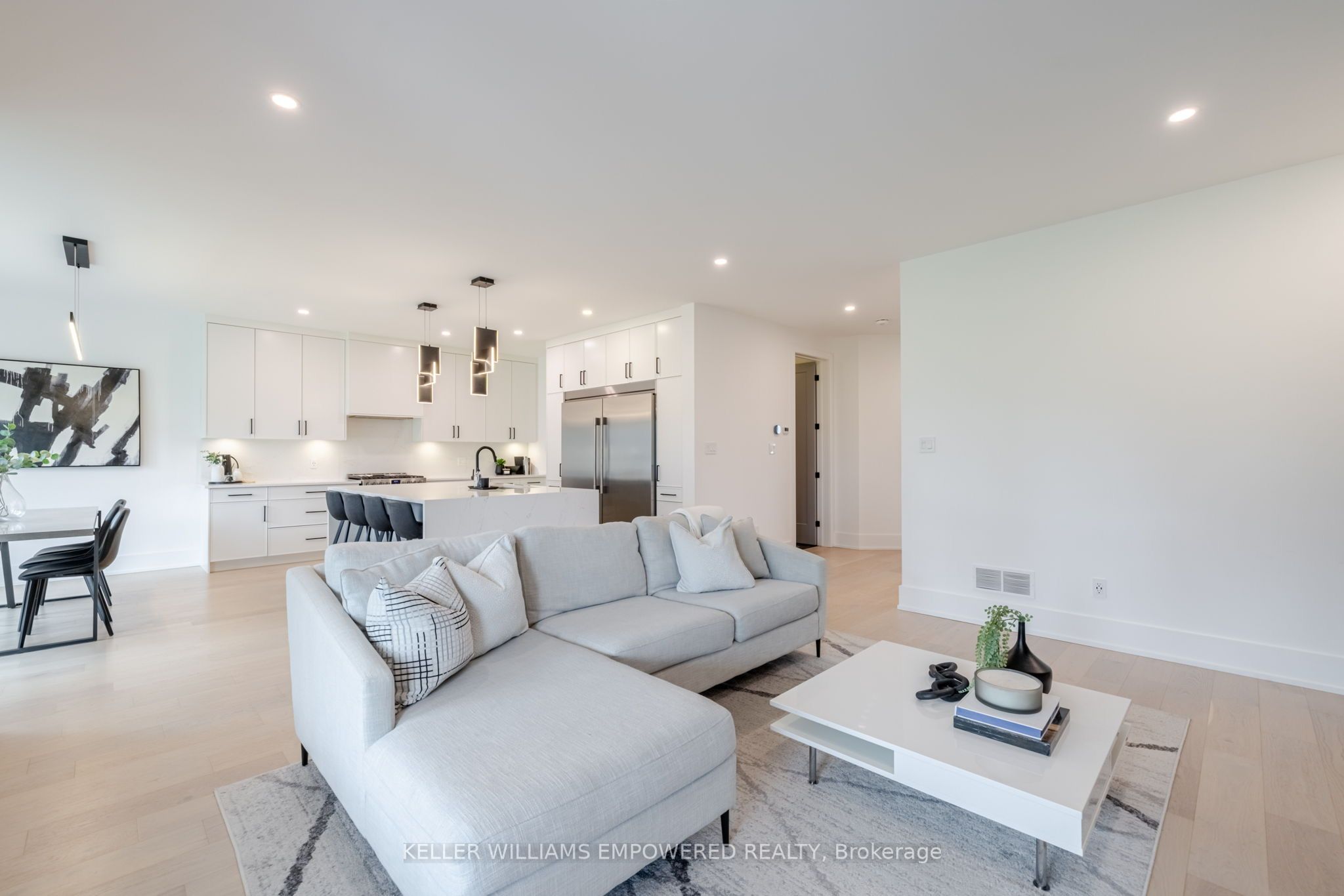 1611 Upper West Avenue Property Photo 1