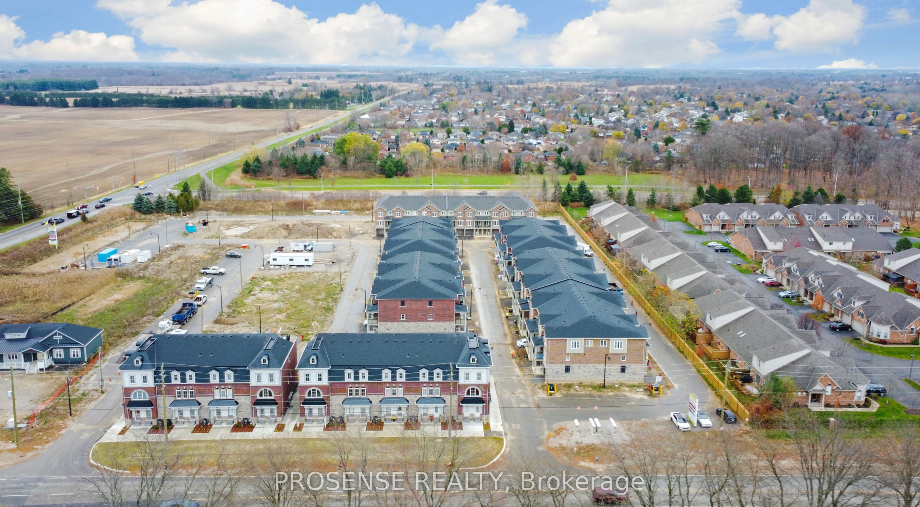 677 Park Road N 124 Property Photo 2