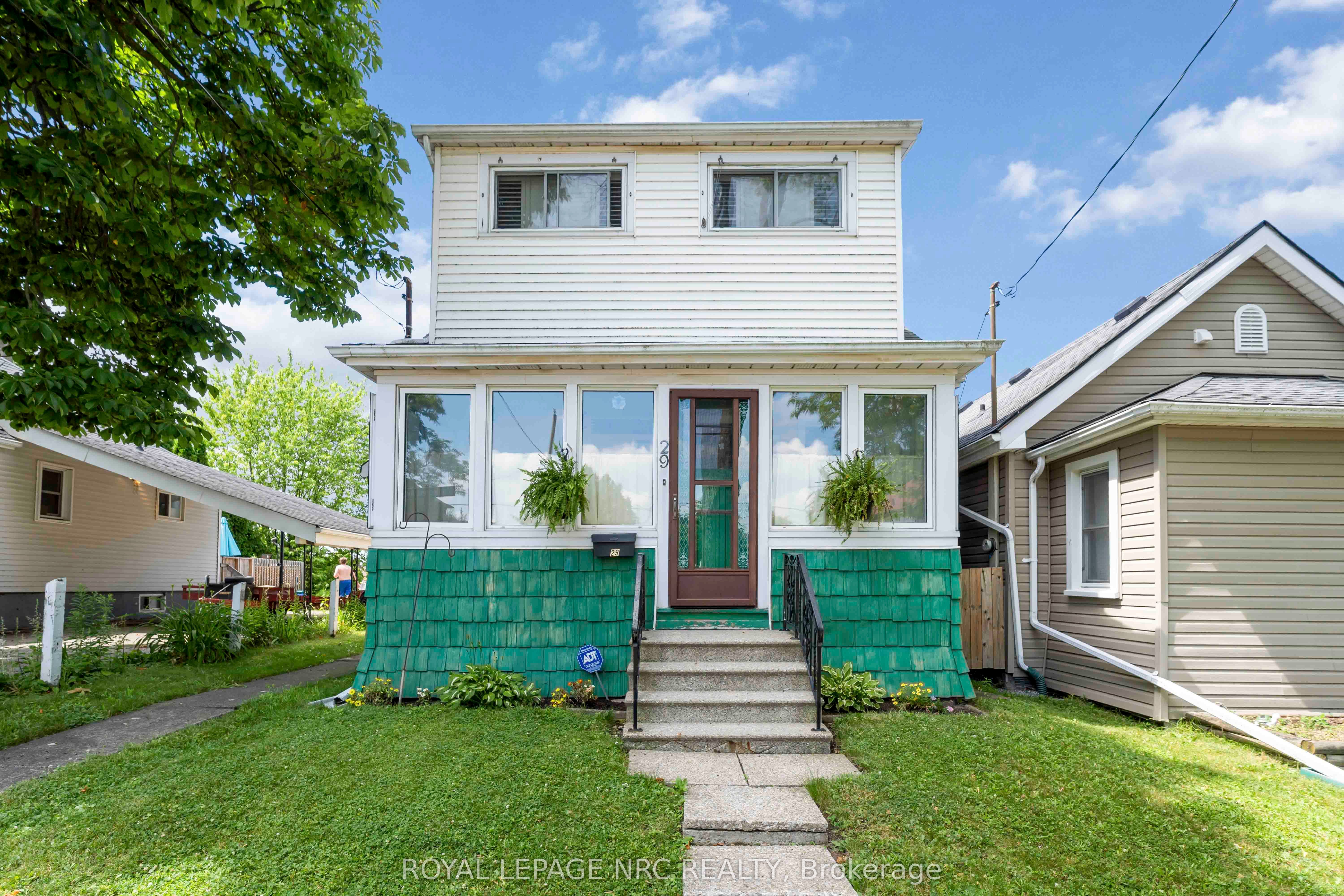 29 Maplecrest Avenue Property Photo 1