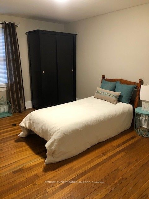 204 Selkirk Street Property Photo 2