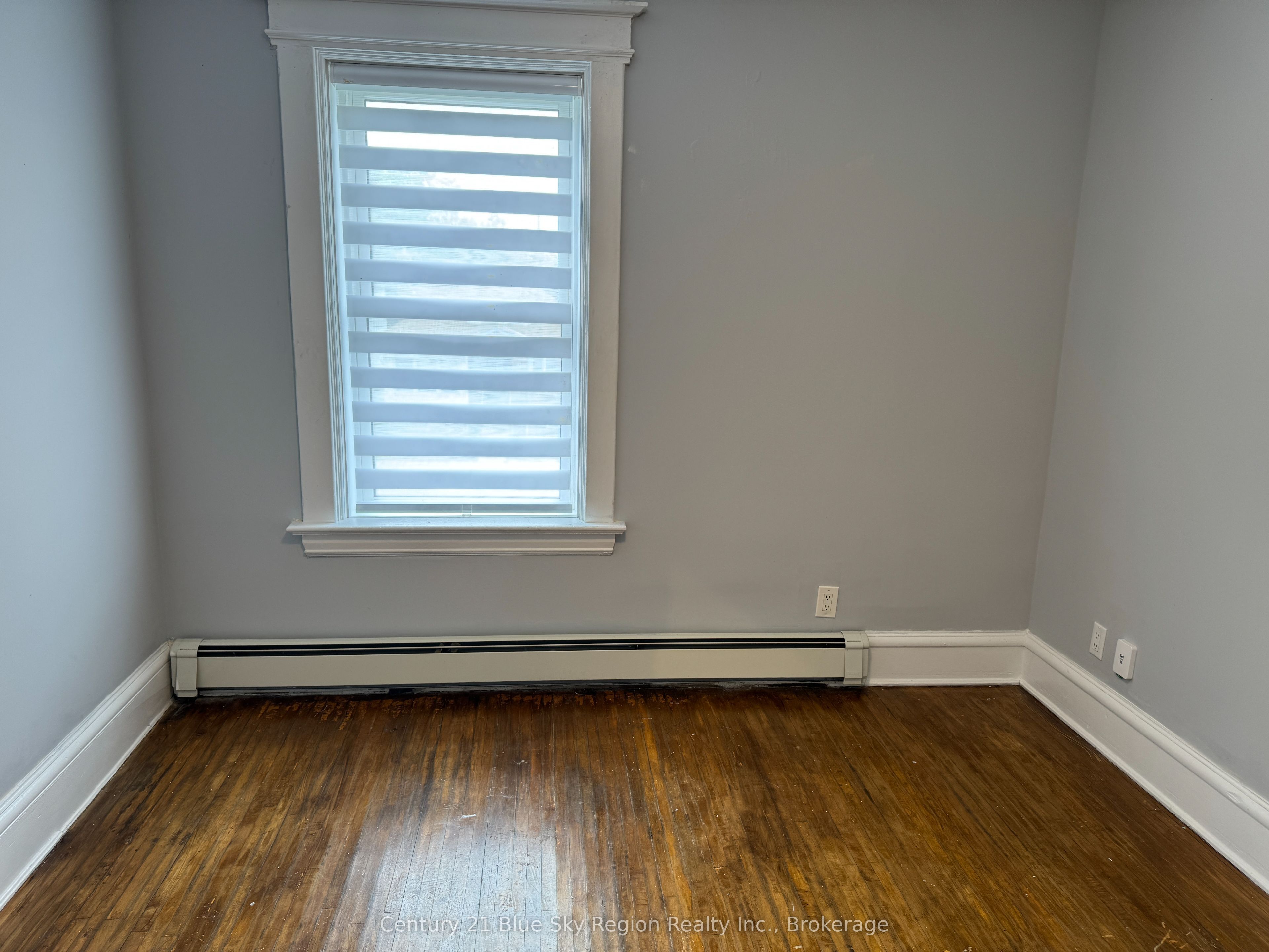 136 Second Avenue E Property Photo 15