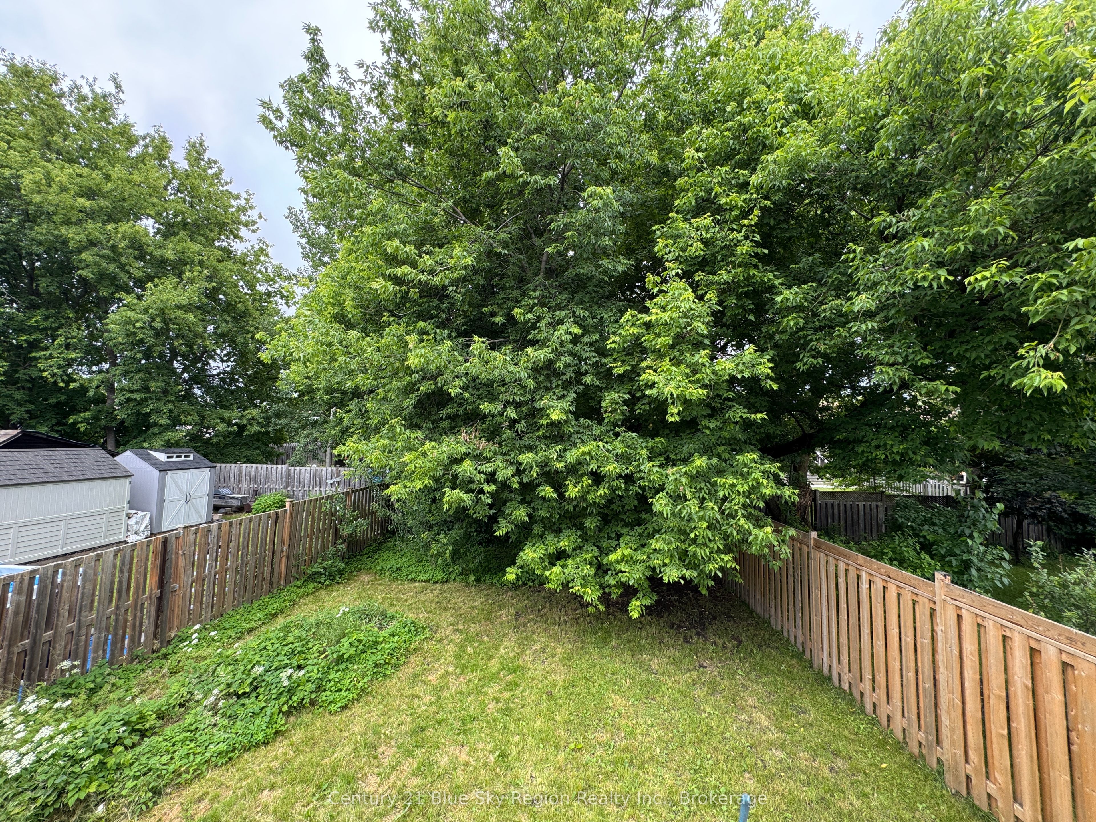 136 Second Avenue E Property Photo 28