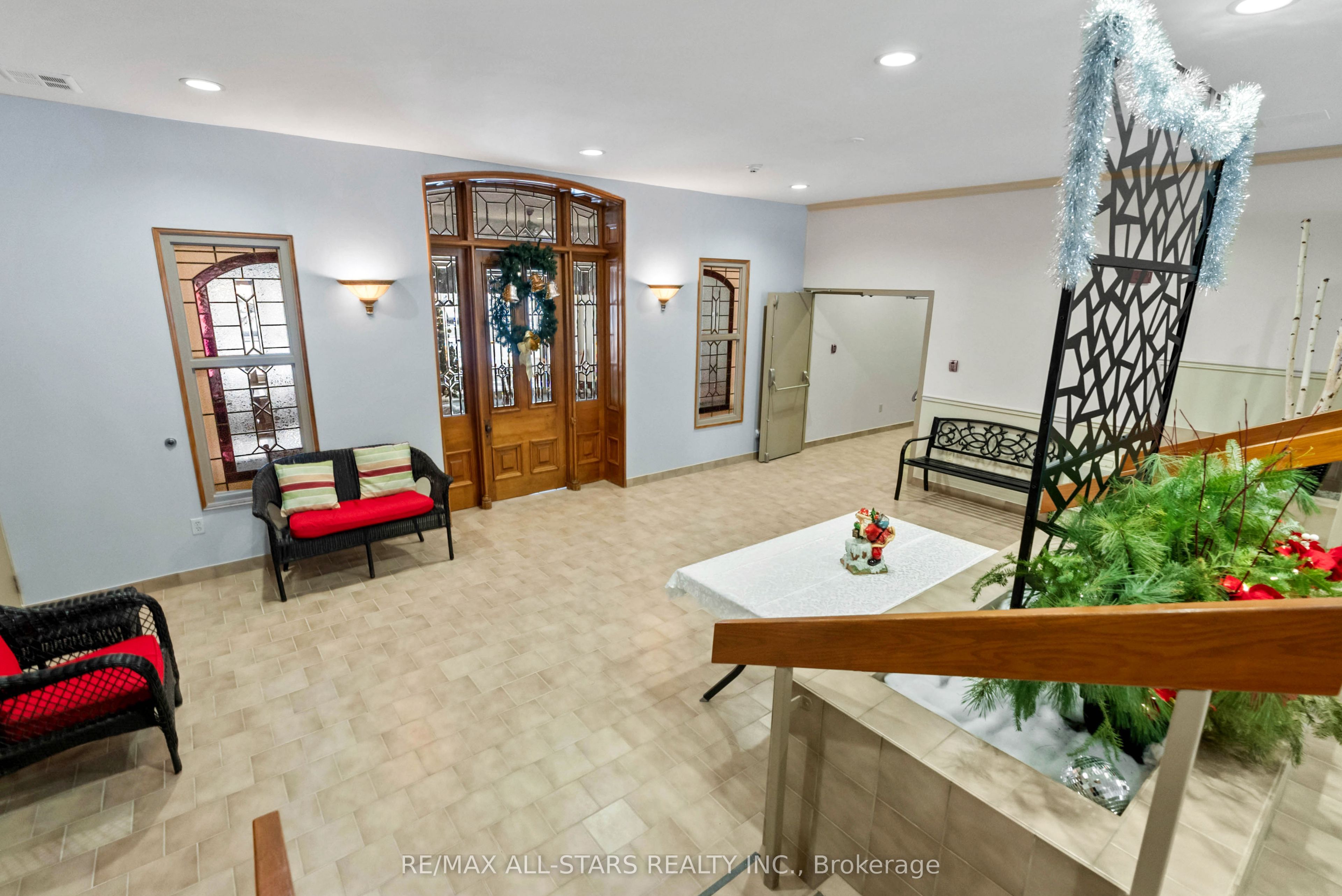 2 Heritage Way 208 Property Photo 18