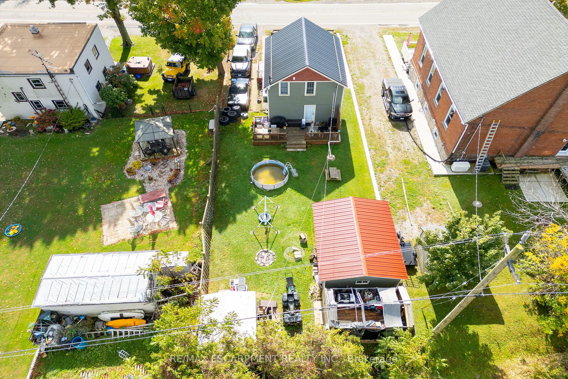 2689 North Shore Drive Property Photo 7