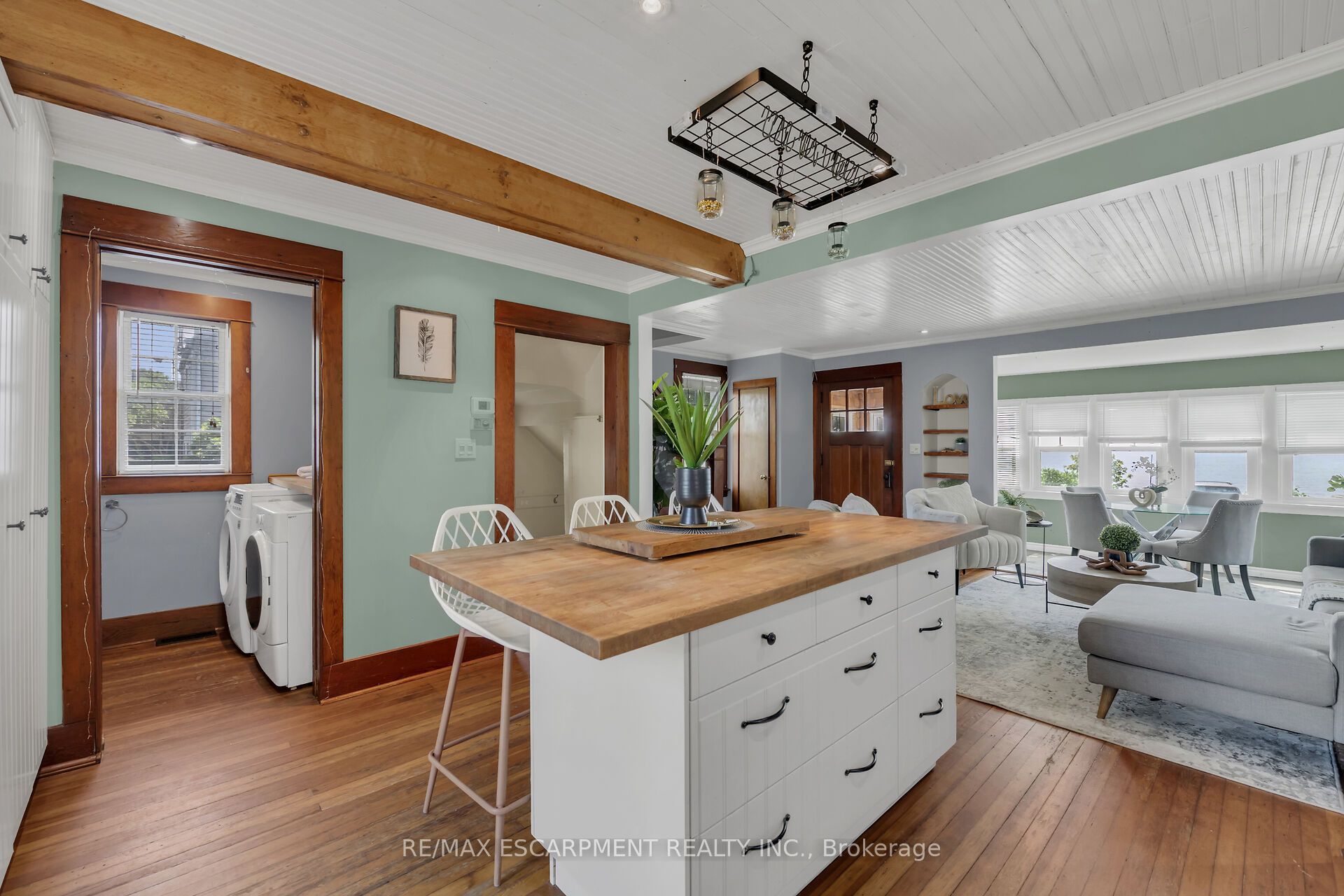 2689 North Shore Drive Property Photo 28