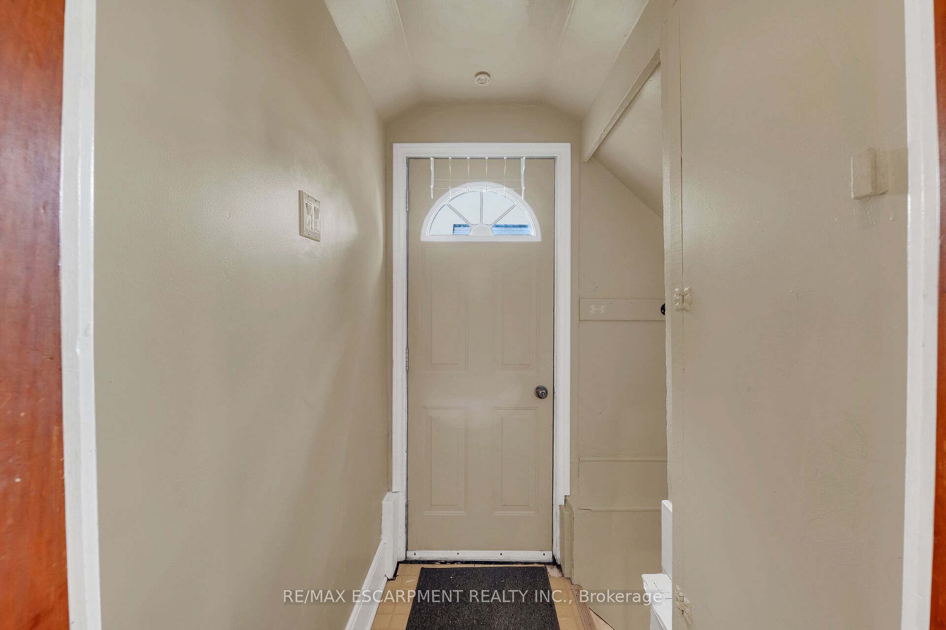 2689 North Shore Drive Property Photo 33